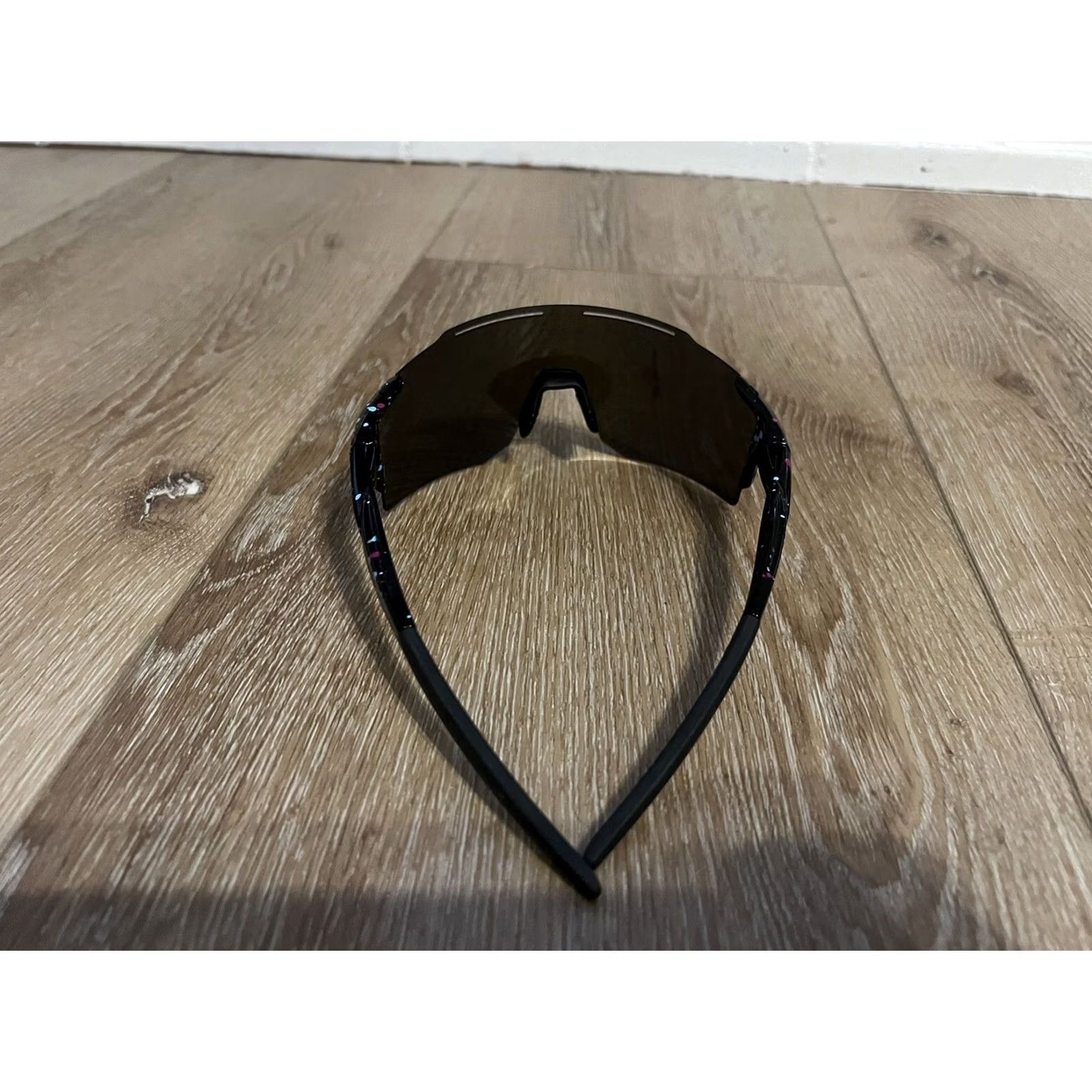 Vintage KDEAM KD0803 Polarized Shield Sunglasses Rimless Wrap Black Men Sunglasses UV400 Gray Lens TR90 Nylon Sports Shield Sunglasses KD0803 Mens Size ONE SIZE - 2 Thumbnail
