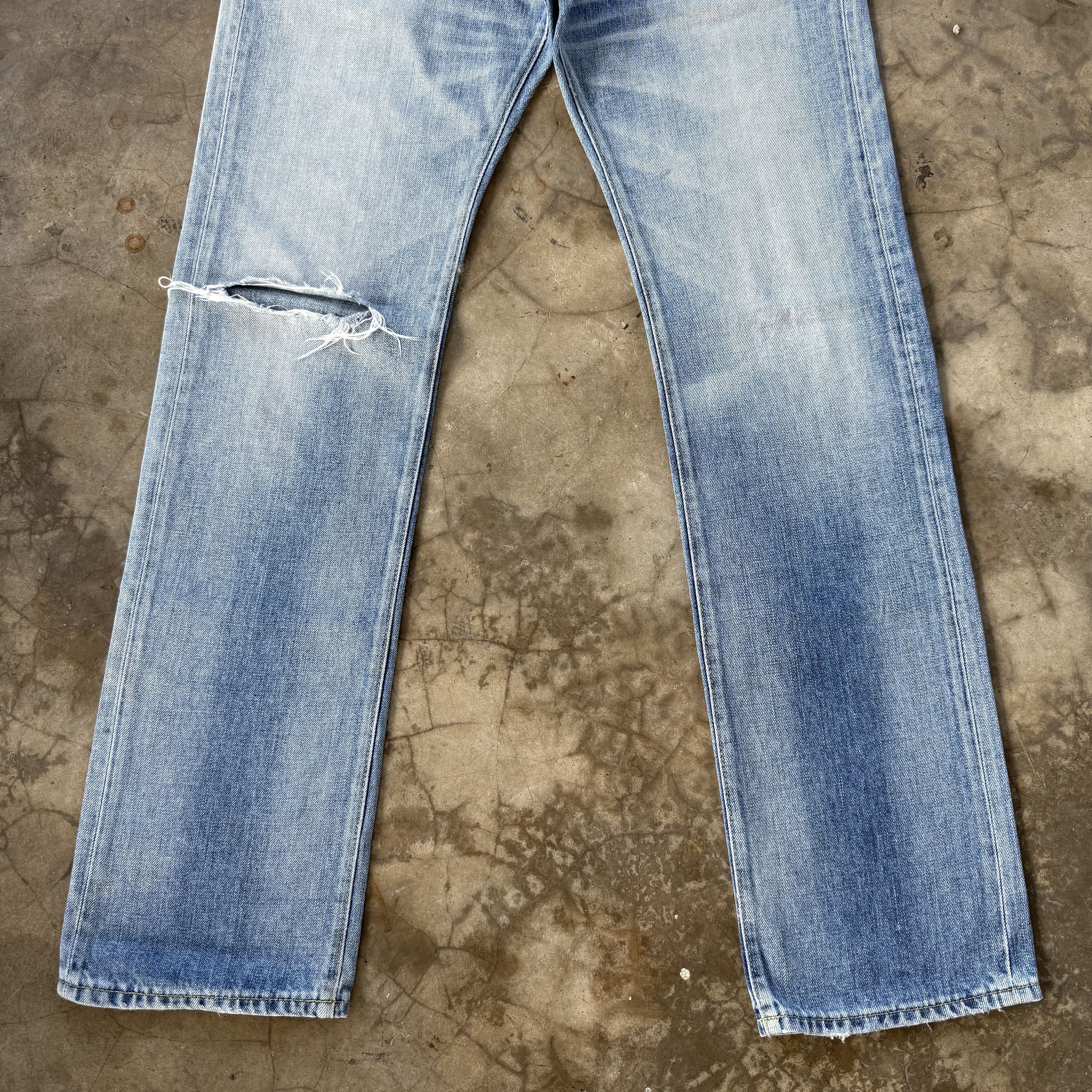 Japanese Brand Vintage Back Number Faded Wash Blue Denim Jean W31 Size US 31 - 4 Thumbnail
