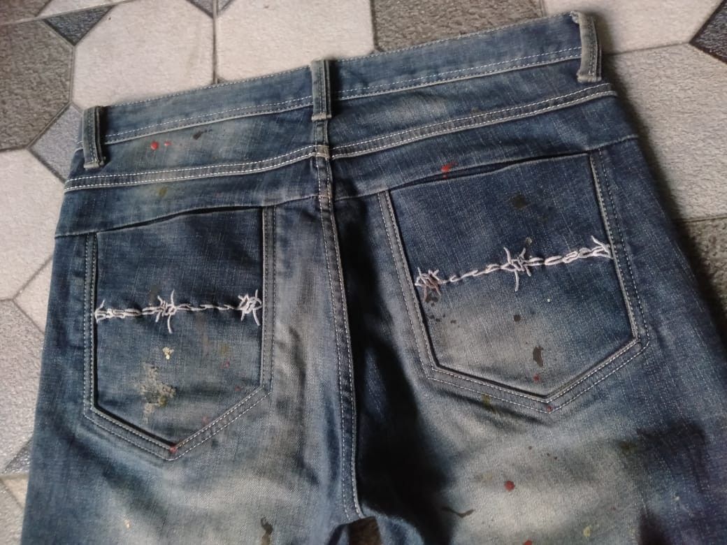 Japanese Brand The Stori Denim Jeans Distrassed Size US 31 - 16 Thumbnail