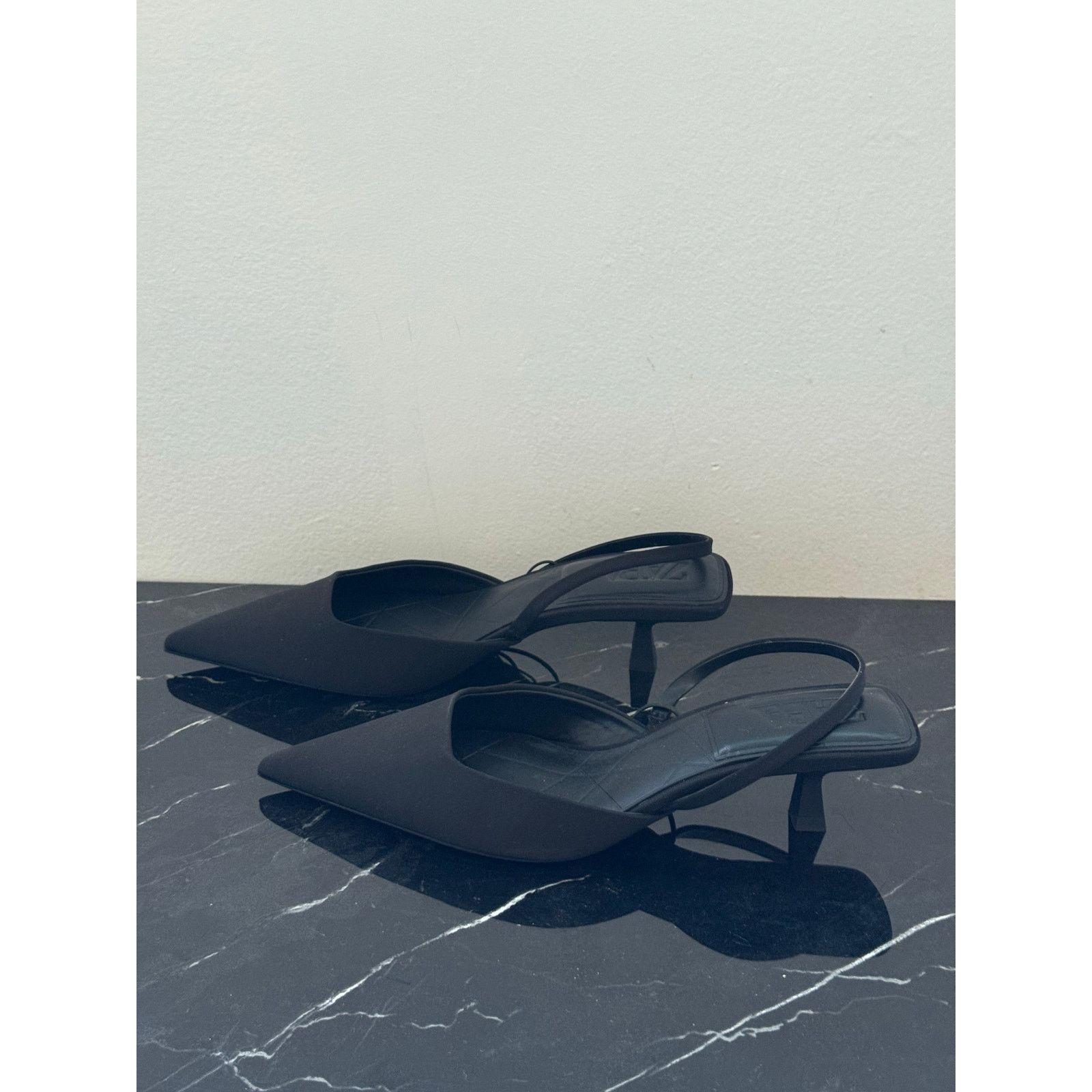 Zara Zara Black Pointed Toe Slingback Kitten Heels Size US 9 / IT 39 - 7 Thumbnail
