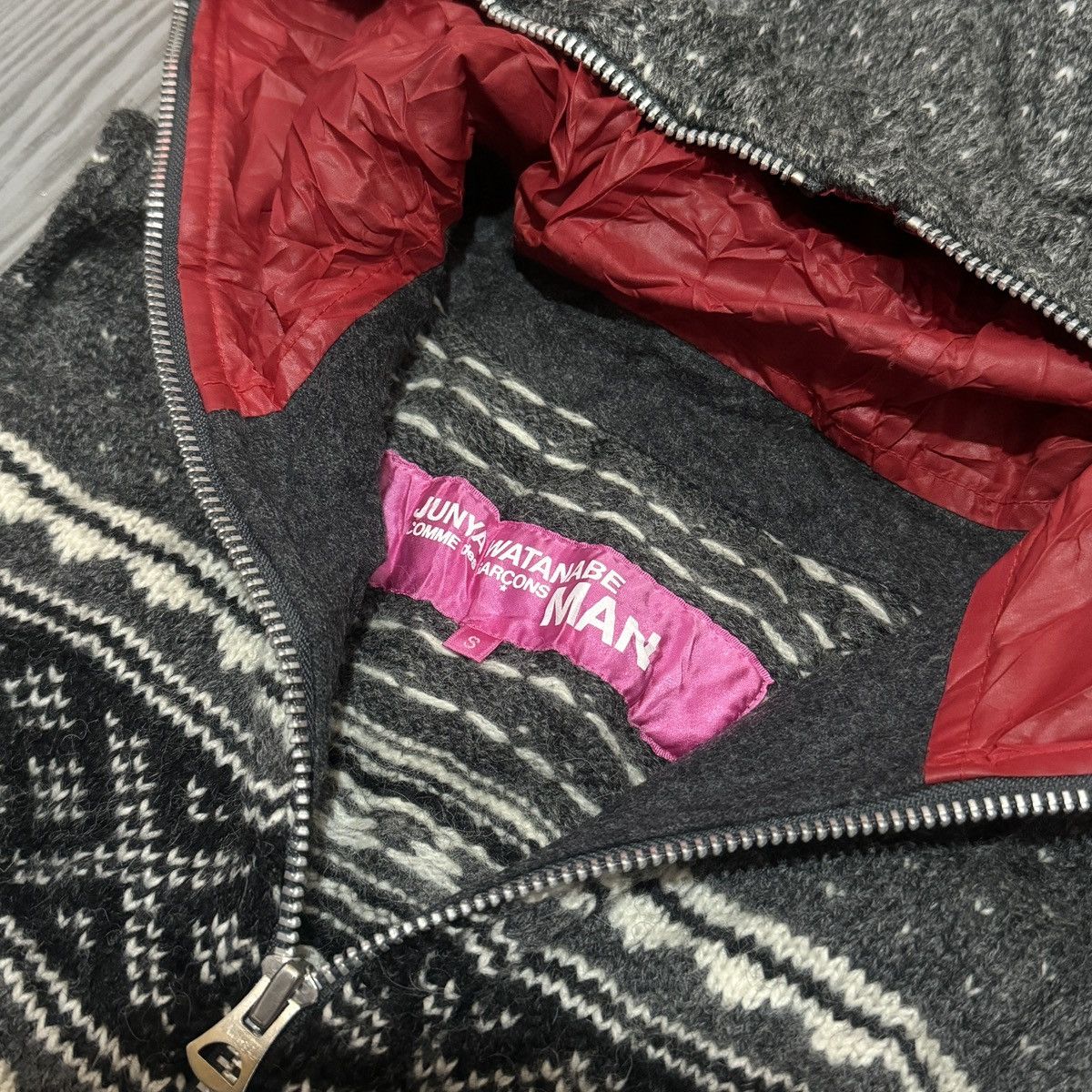 Comme des Garcons Comme Des Garcons Navajo Vest Hoodie Size US S / EU 44-46 / 1 - 3 Thumbnail