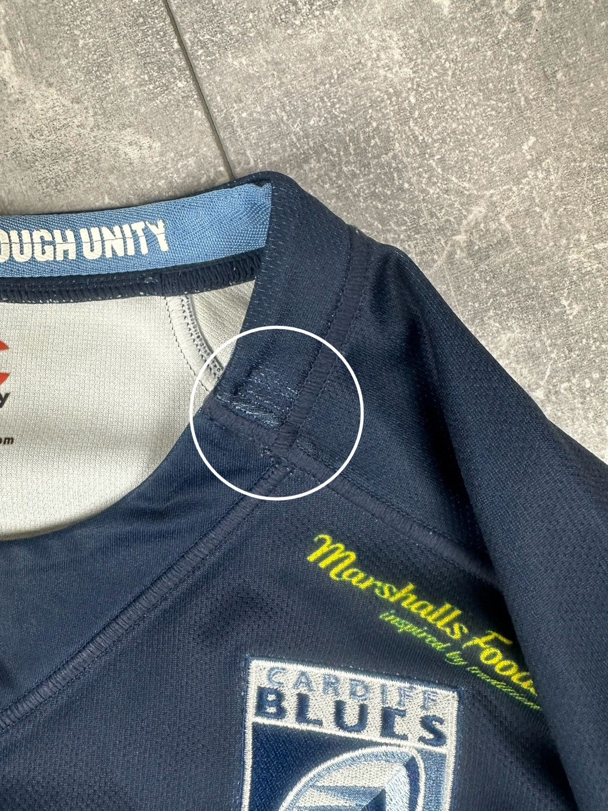 Canterbury of New Zealand Canterbury Cardiff Blues 2015/16 Home Rugby Jersey Size US S / EU 44-46 / 1 - 13 Thumbnail