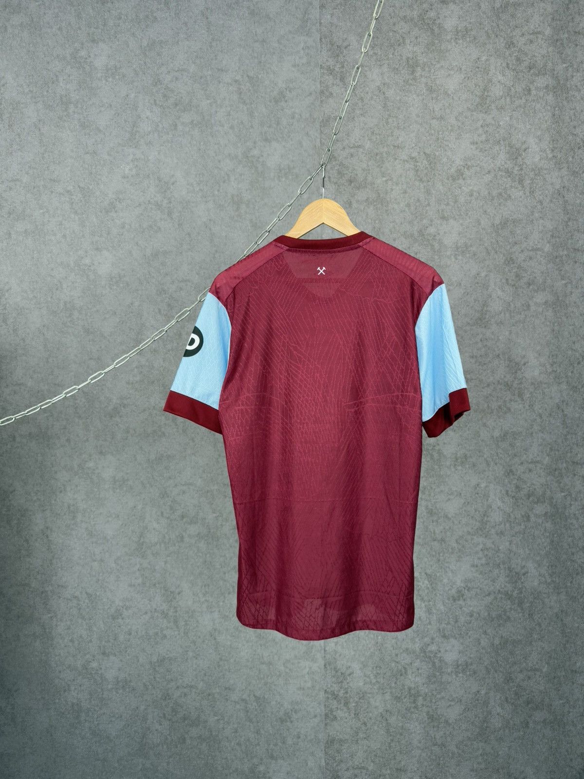 Umbro West Ham United umbro soccer jersey Size US L / EU 52-54 / 3 - 9 Thumbnail