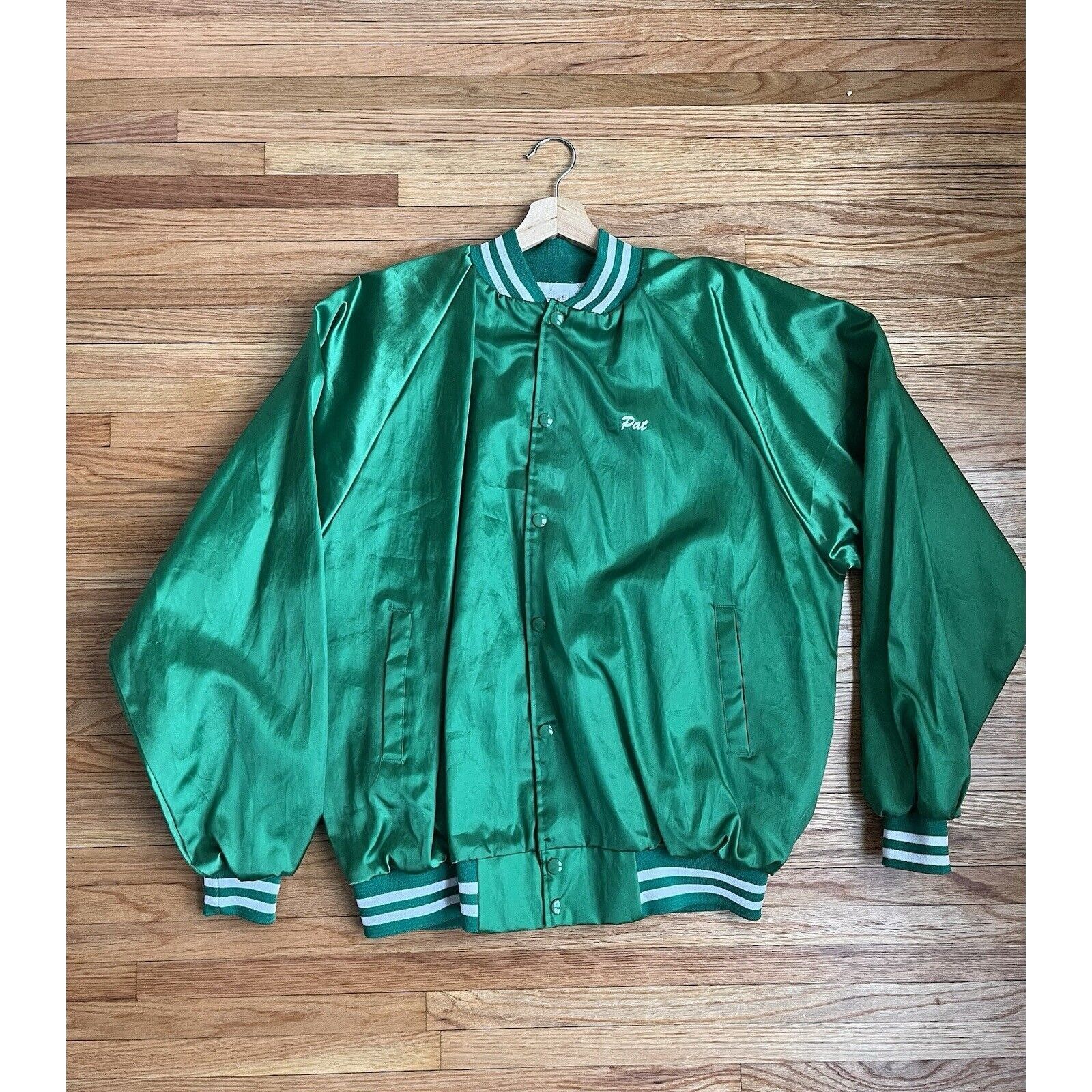 Vintage VINTAGE MADE IN USA GREEN NYLON BOMBER COACH STARTER JACKET Size US XL / EU 56 / 4 - 5 Thumbnail