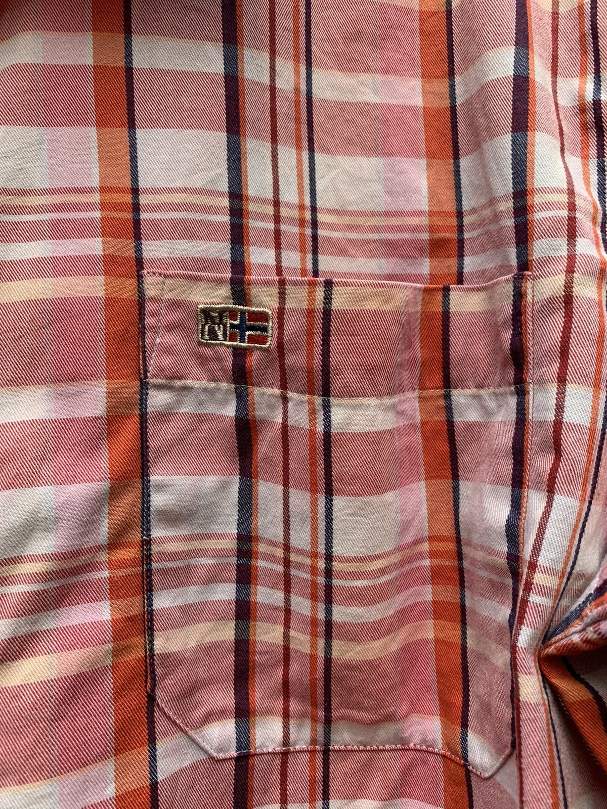 Napapijri Napapijri Geographic Button Up Plaid Longsleeve Shirts Size US L / EU 52-54 / 3 - 3 Thumbnail
