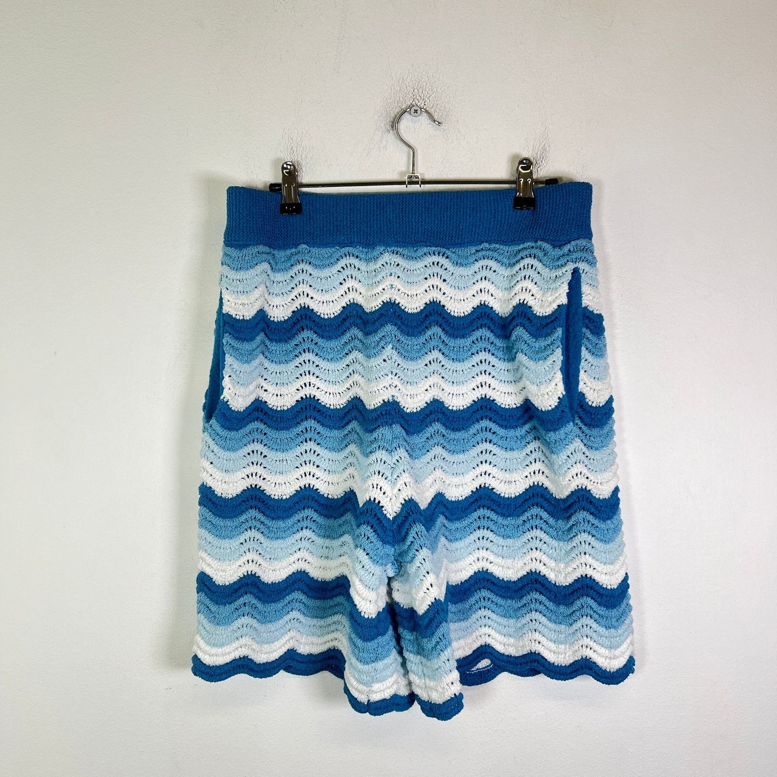 Casablanca Casablanca Blue Wavy Gradient Crochet Shorts Size US 30 / EU 46 - 1 Thumbnail