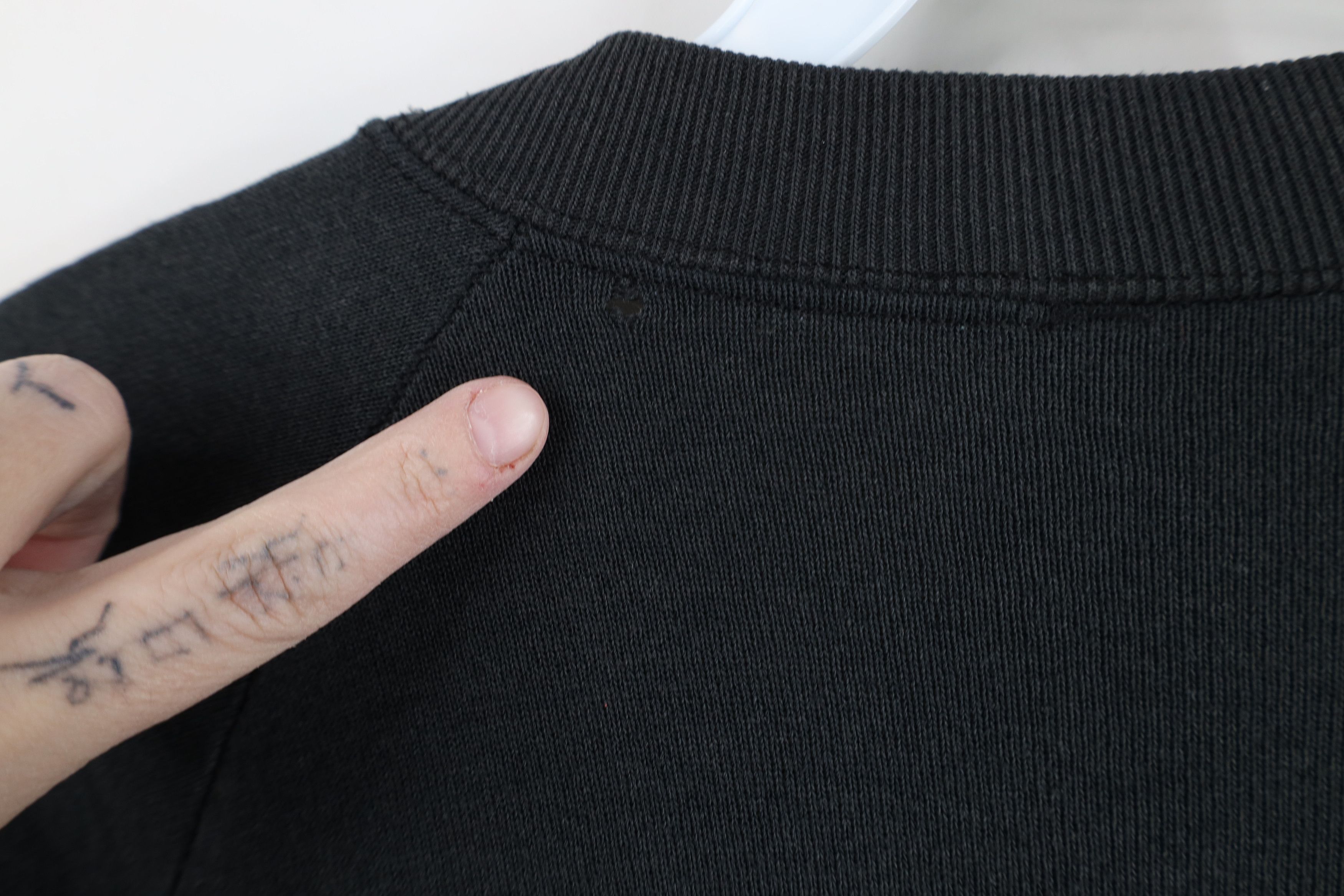 Vintage Vintage 90s Streetwear Blank Crewneck Sweatshirt Black USA Size US L / EU 52-54 / 3 - 9 Thumbnail