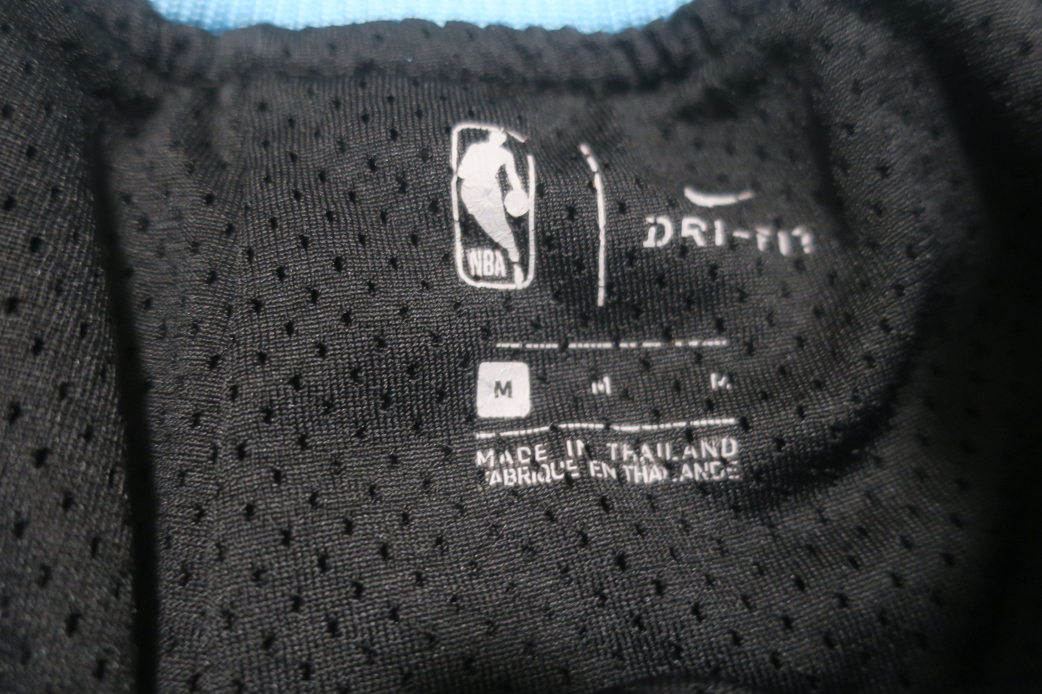 Nike Miami Heat Courtside Collection 2018-19 Shorts Size M Size US 26 / EU 42 - 4 Thumbnail