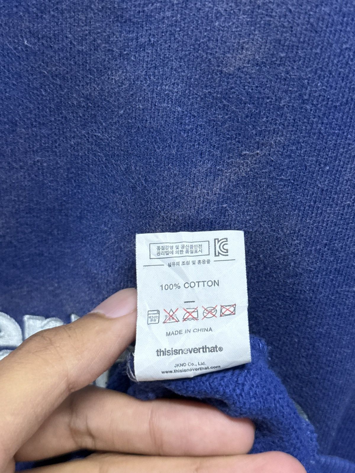 thisisneverthat Sun Faded thisisneverthat Script Crewneck Size US M / EU 48-50 / 2 - 8 Thumbnail