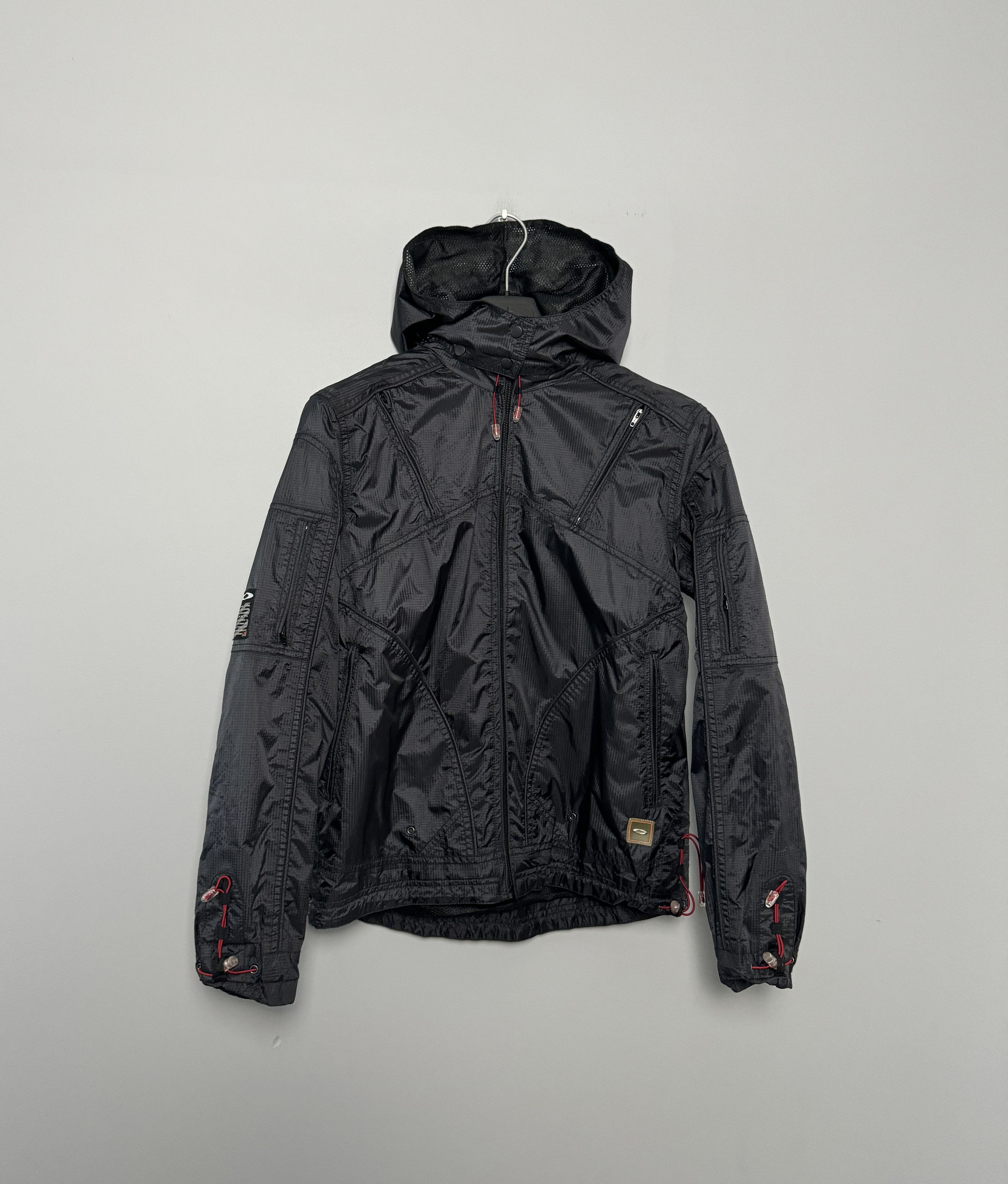 Oakley Oakley Trekking Jacket Outdoor Hooded Multipocket Size M Size M / US 6-8 / IT 42-44 - 2 Thumbnail