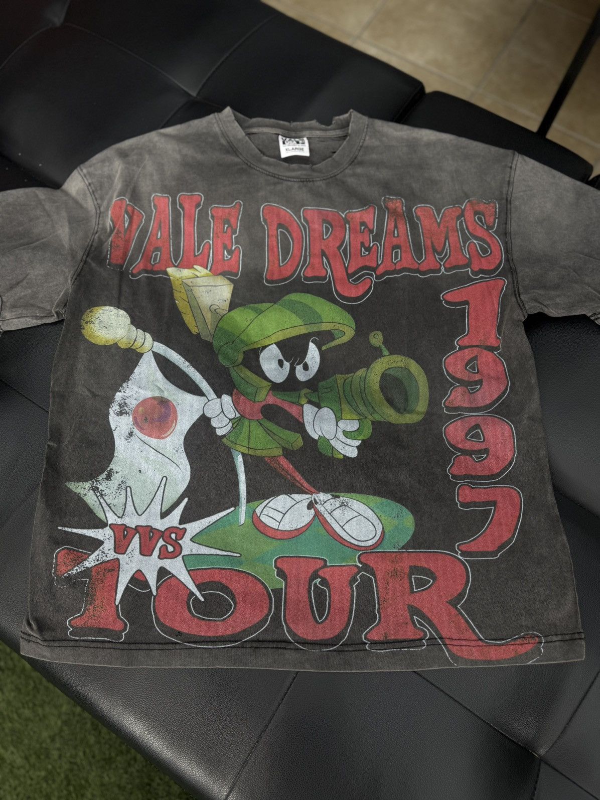 Vale Valley VVS Tour Tee Shirt Size XL (NEW) Size US XL / EU 56 / 4 - 1 Thumbnail