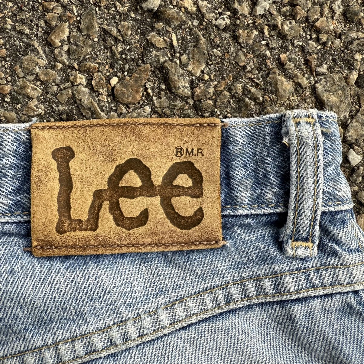 Lee VINTAGE LEE RIDER STRAIGHT FADED RIPPEP JEAN PANTS Size US 32 / EU 48 - 13 Thumbnail