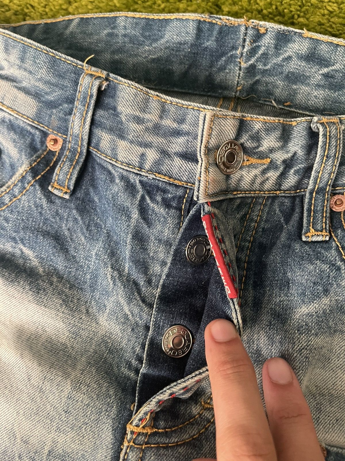 Designer × Dsquared2 Dsquared2 avant garde factry faded denim jeans Size US 32 / EU 48 - 8 Thumbnail