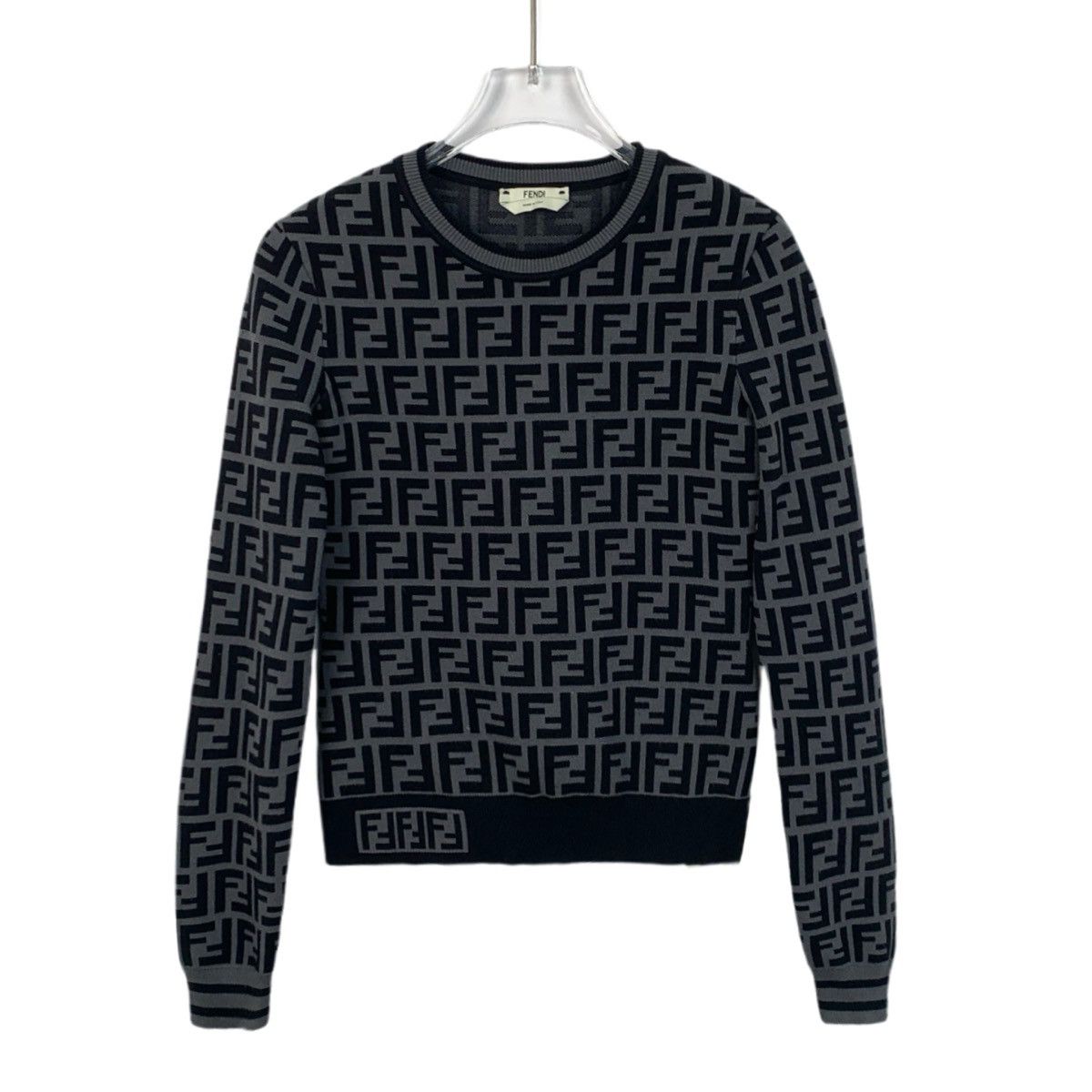 Fendi Fendi All Over Logo Printed Long Sleeve Knitwear K26WX Size XS / US 0-2 / IT 36-38 - 1 Thumbnail