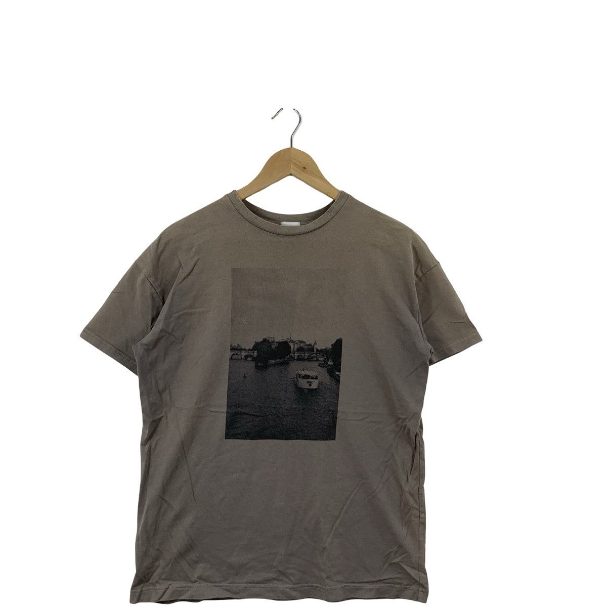 URBAN RESEARCH DOORS Urban Research Photo Print T-Shirt Cotton Tee Size US M / EU 48-50 / 2 - 5 Thumbnail