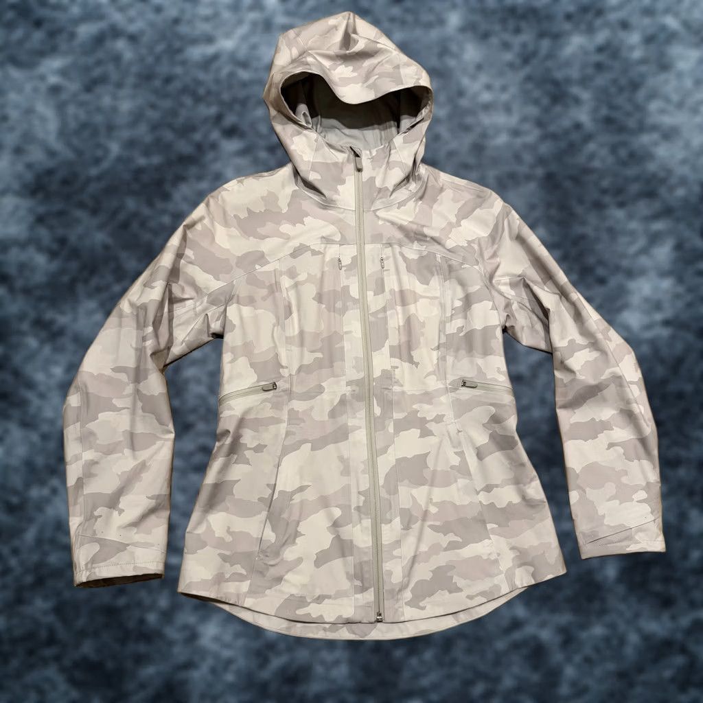 Lululemon Lululemon Break a Trail Full Zip Hoodie Jacket Women’s Size 8 White Opal Camo Windbreaker Pockets Size M / US 6-8 / IT 42-44 - 1 Thumbnail