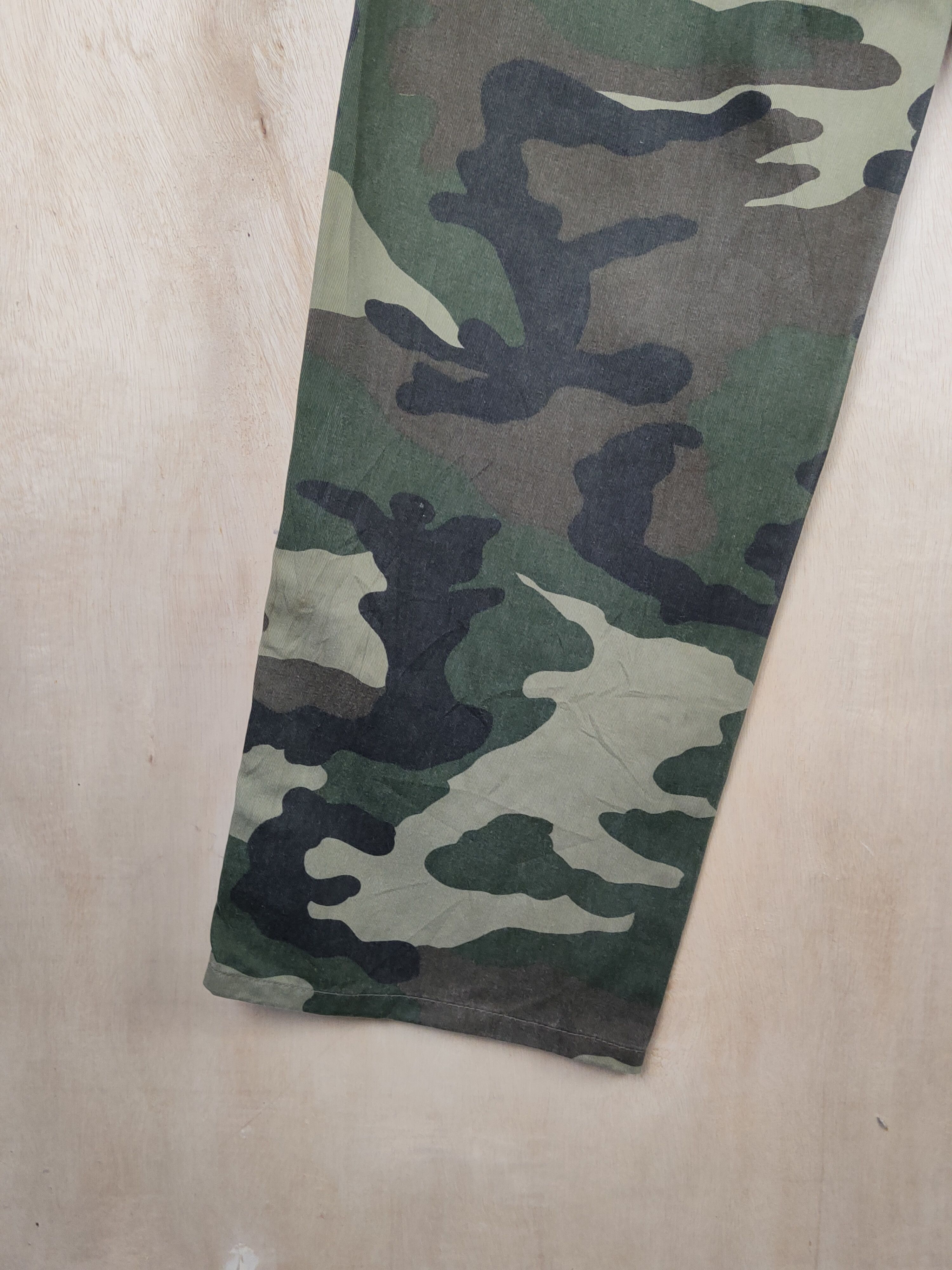 Japanese Brand Oak Pointe Camo Multipocket Tactical Cargo Pants #S2440 Size US 29 - 10 Thumbnail