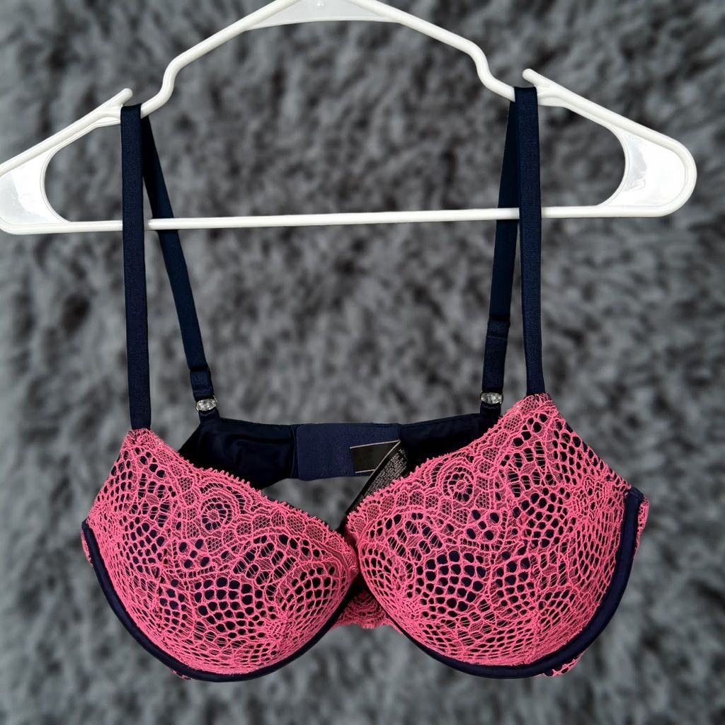 Victoria's Secret Victoria's Secret Very Sexy Push Up Bra 36D Pink Lace Underwire Padded Coquette Womens Bra Size ONE SIZE - 1 Thumbnail
