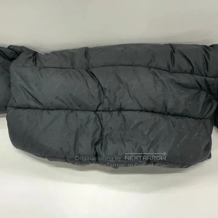Balenciaga Balenciaga Black Logo Puffer Jacket for Men. Size US L / EU 52-54 / 3 - 9 Thumbnail
