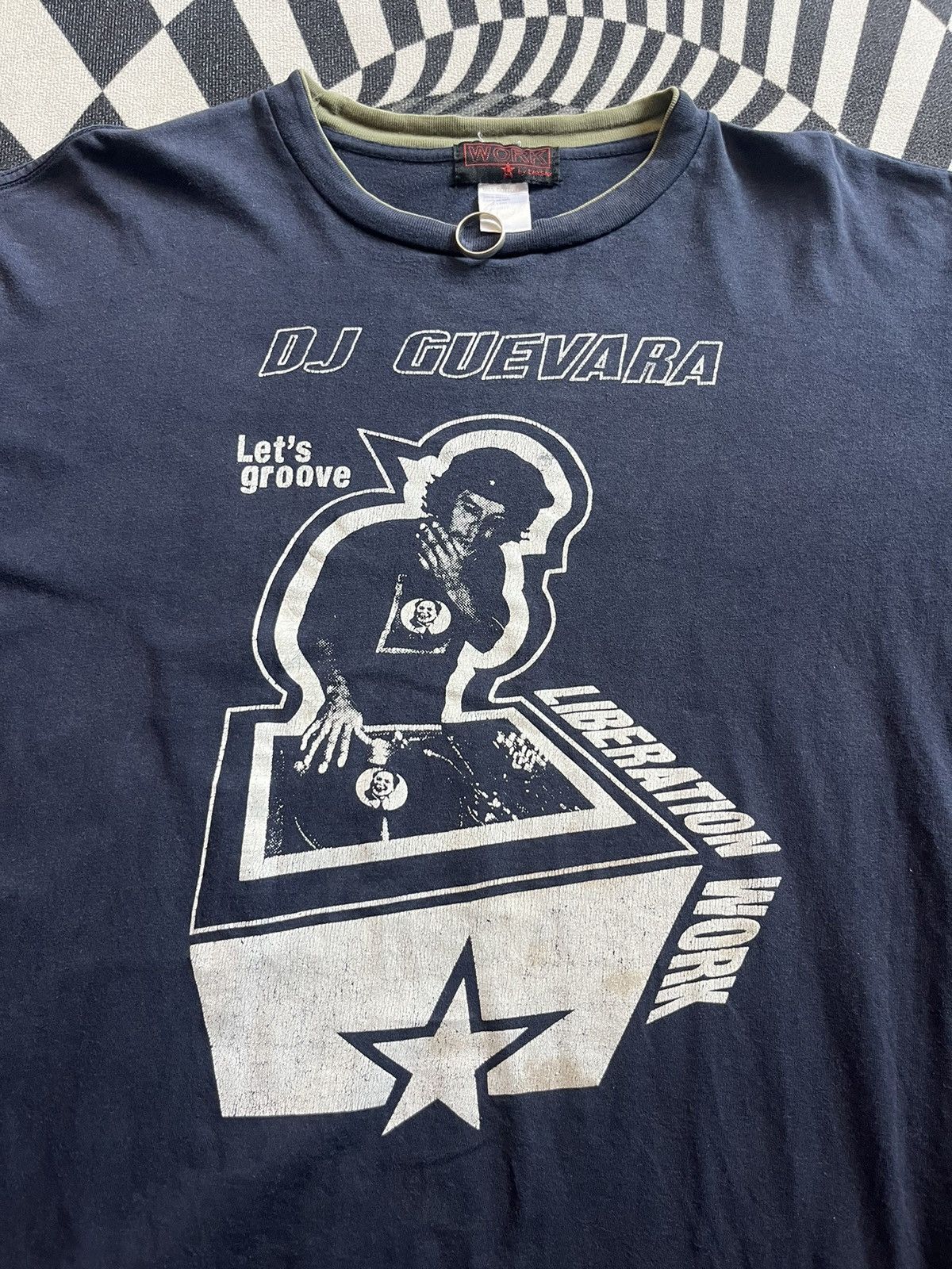 Vintage Vintage DJ GUEVARA Let’s groove By Liberation Work 00’s Y2K Size US L / EU 52-54 / 3 - 4 Thumbnail
