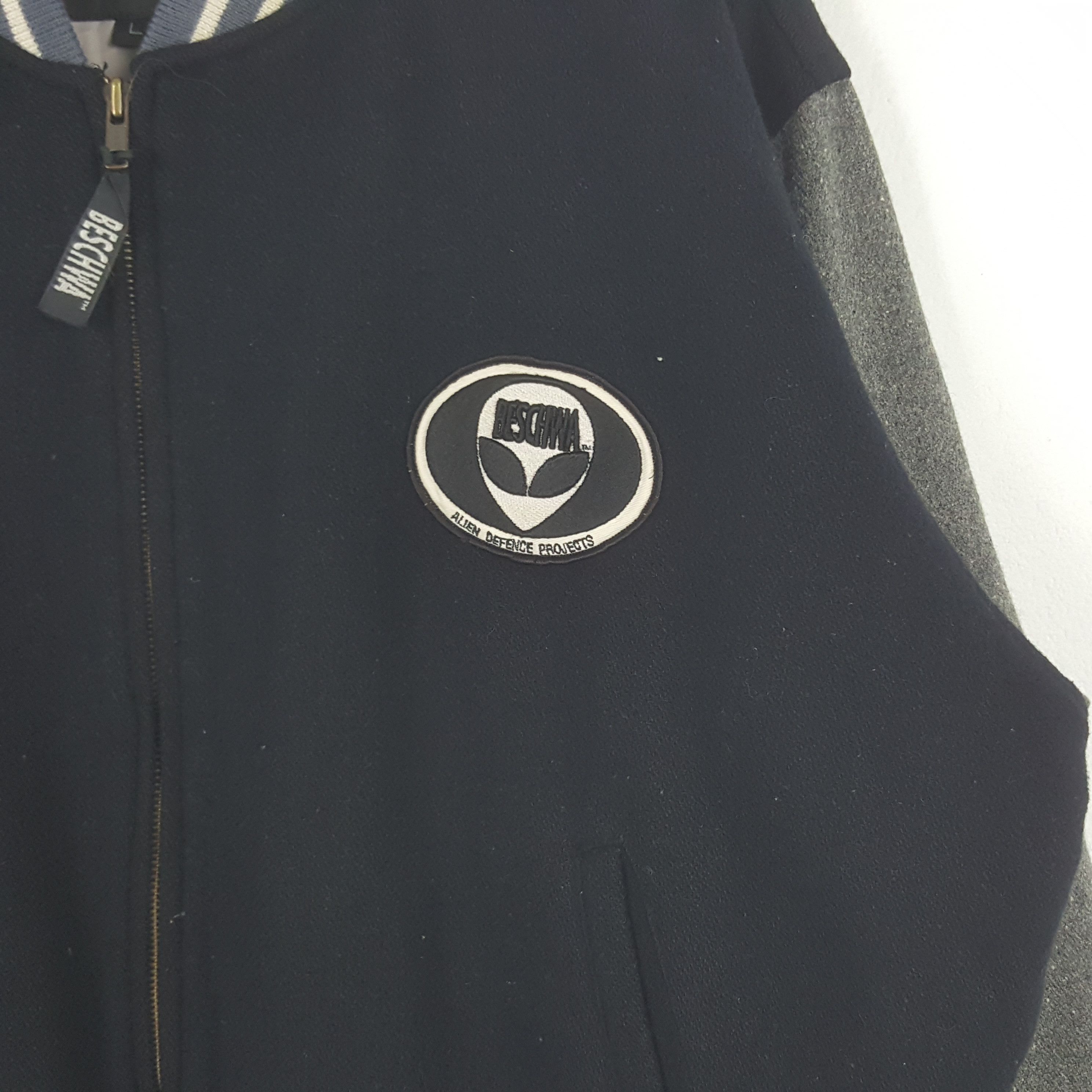 Other Vintage Beschwa Alien Defence Project Varsity Jacket C290N31 Size US XXL / EU 58 / 5 - 4 Thumbnail
