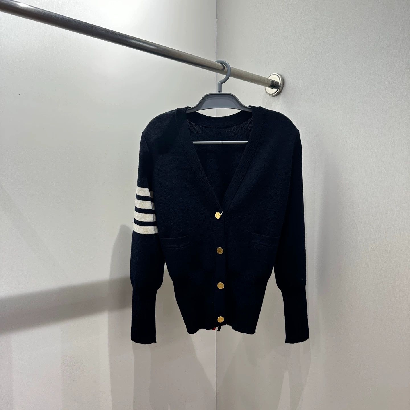 Thom Browne Thom Browne mar47 4-Bar Anchor Gold Button Cardigan 0 Size XS / US 0-2 / IT 36-38 - 1 Thumbnail
