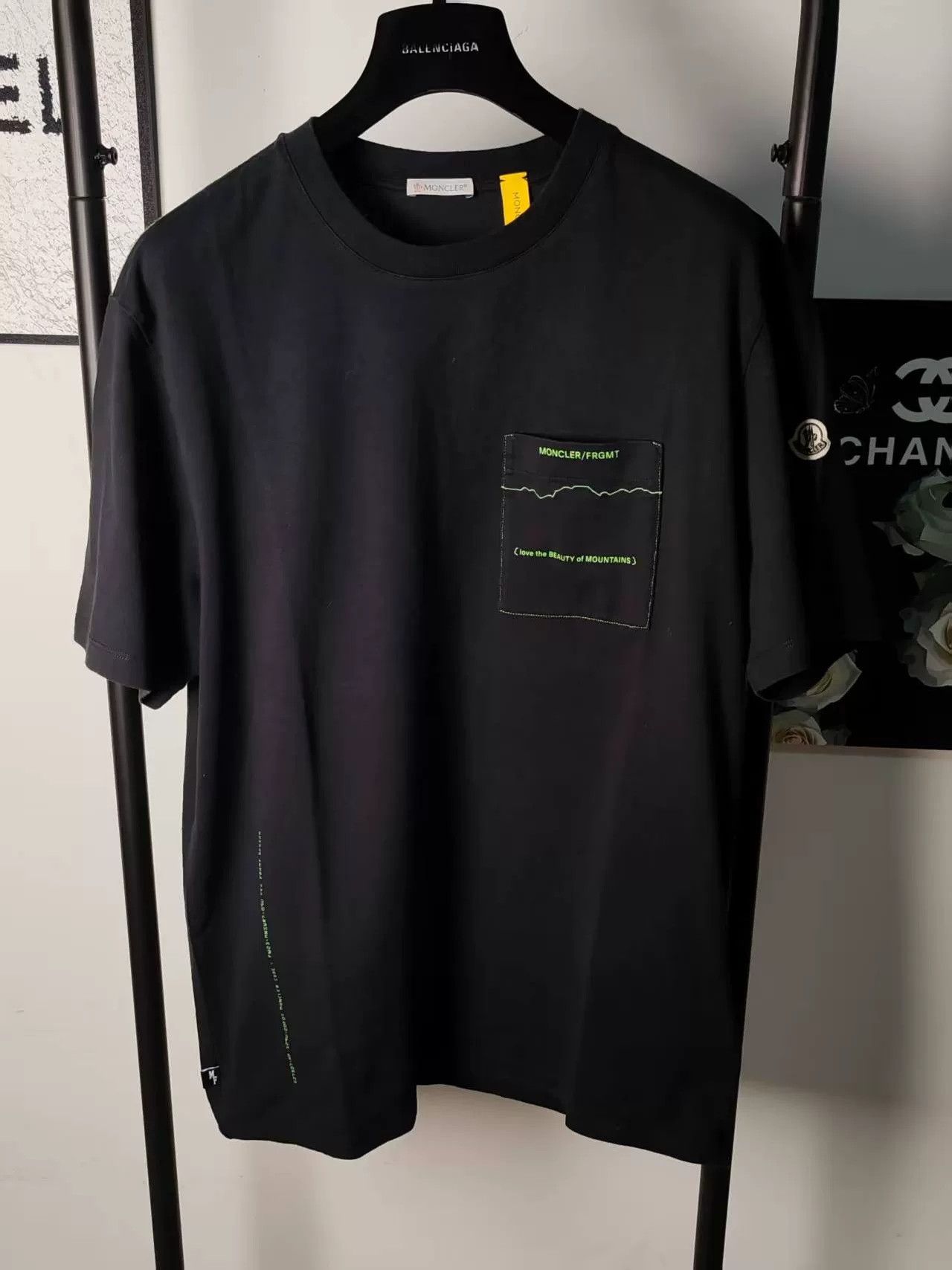 Moncler Moncler FRGMT Short Sleeve Shirt Size US M / EU 48-50 / 2 - 1 Thumbnail