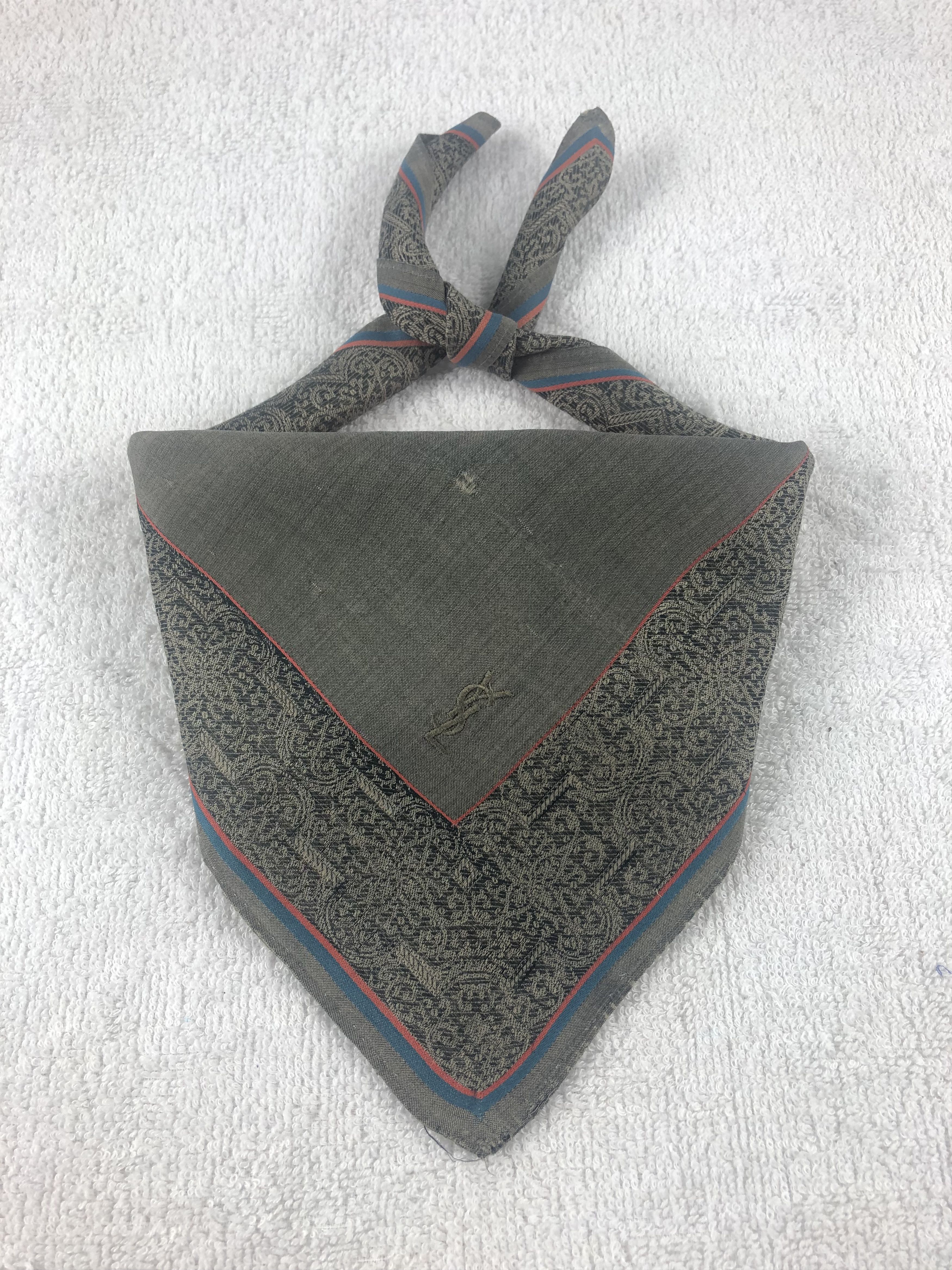 Yves Saint Laurent Yves Saint Laurent Handkerchief / Bandana / Neckerchief Size ONE SIZE - 2 Thumbnail