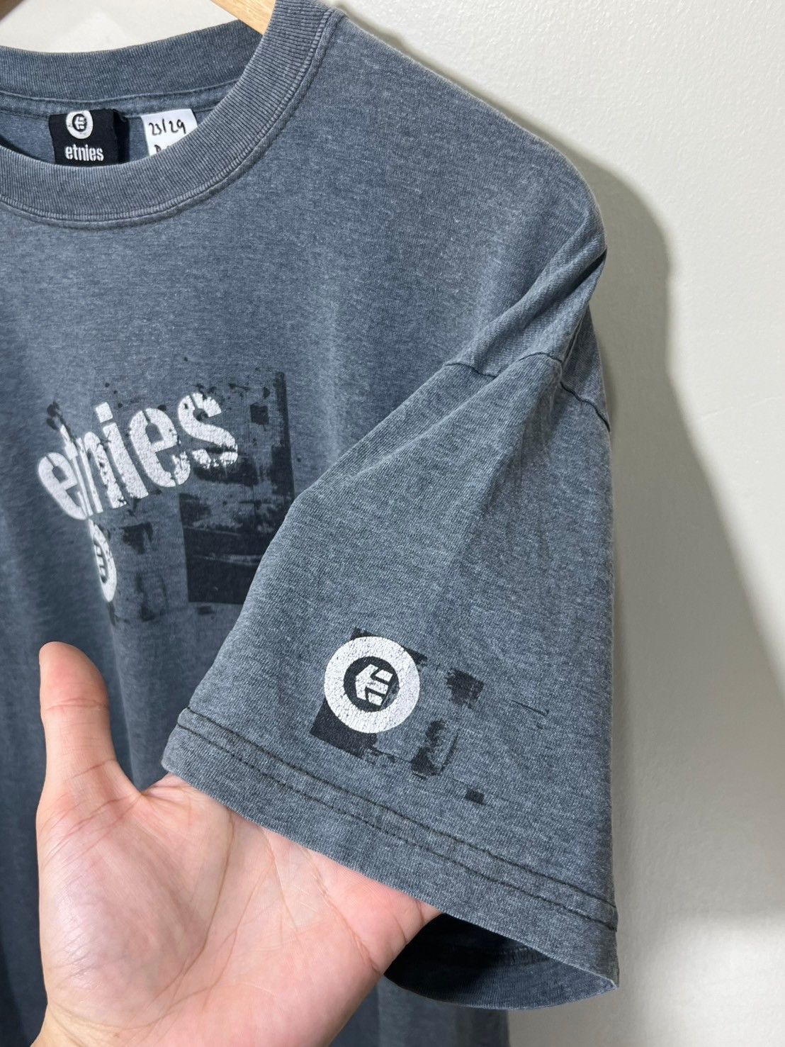 Etnies × Vintage Vintage Etnies skateboards shirt bnz01 Size US L / EU 52-54 / 3 - 4 Thumbnail