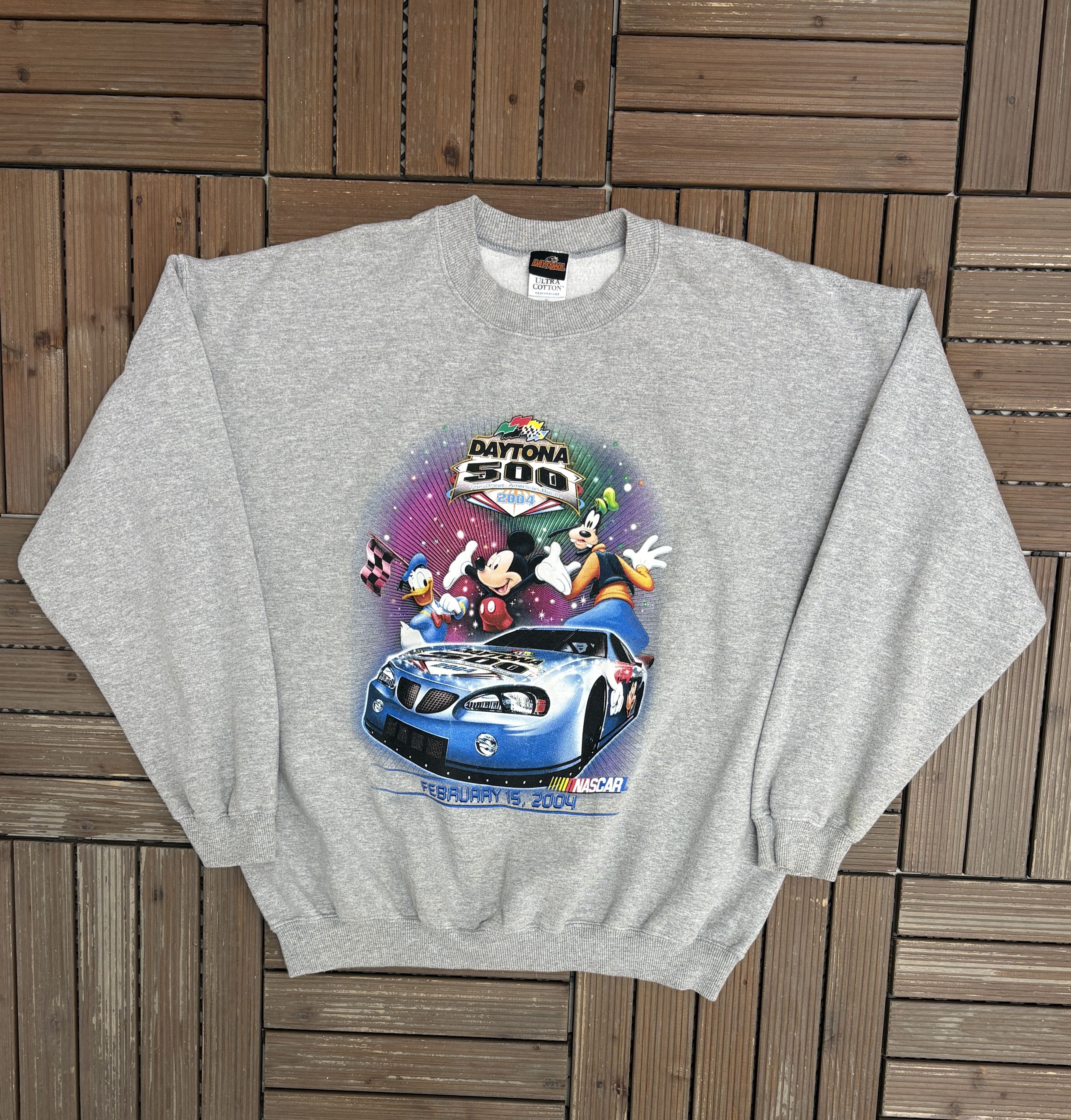 Vintage Daytona 500 2004 Disney Vintage Grey Crewneck Sweater Size US XL / EU 56 / 4 - 1 Thumbnail