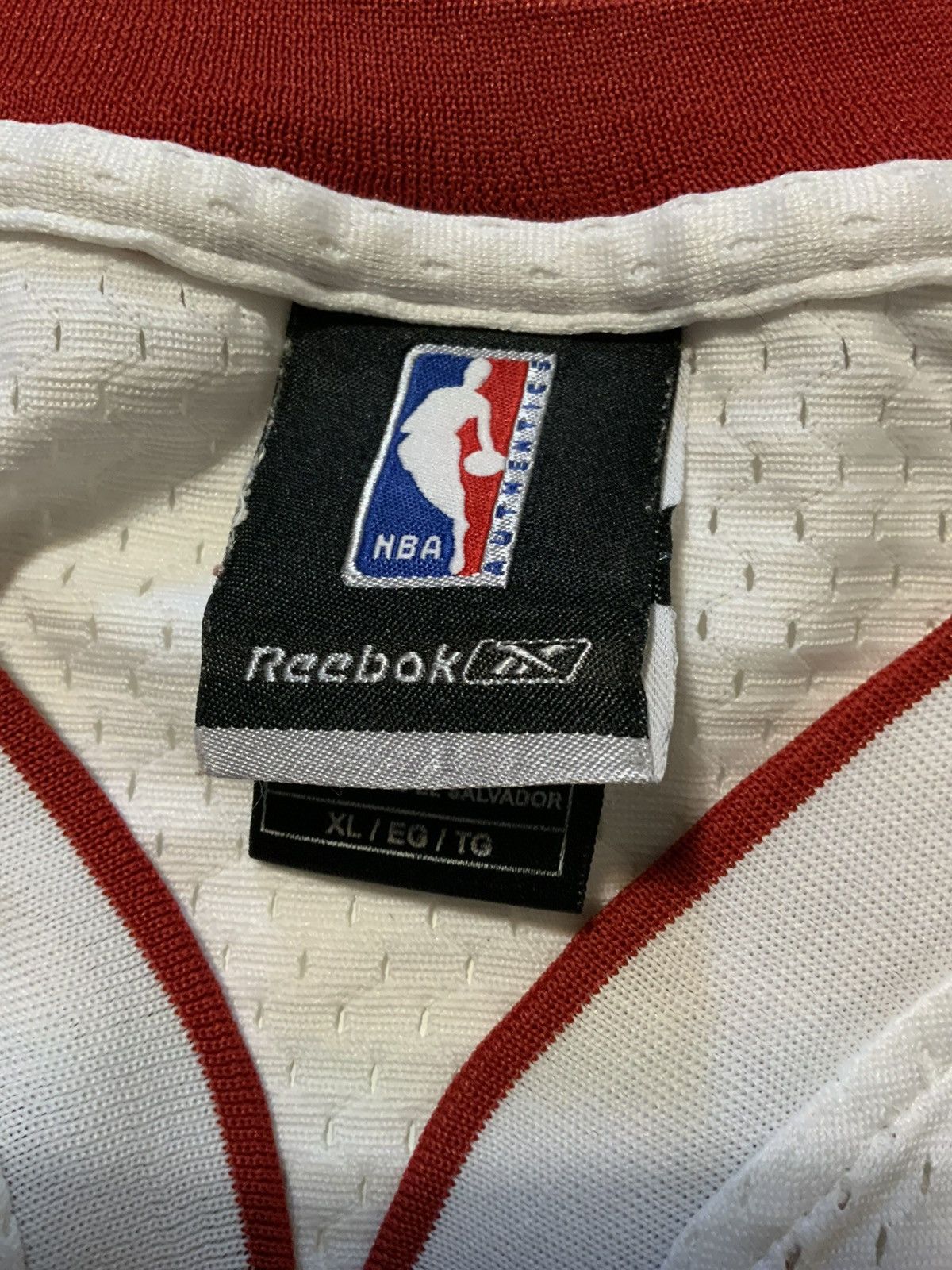 Reebok Reebok Miami Heat Dwyane Wade #3 Sewn Mesh Swingman Jersey Size US XL / EU 56 / 4 - 5 Thumbnail