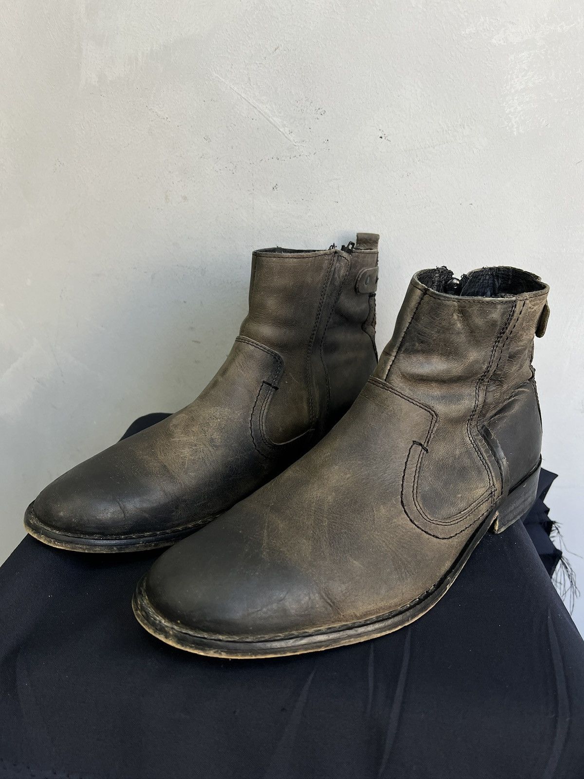 MoMA Avant garde CCP style leather platform bots opium style Size US 10 / EU 43 - 6 Thumbnail