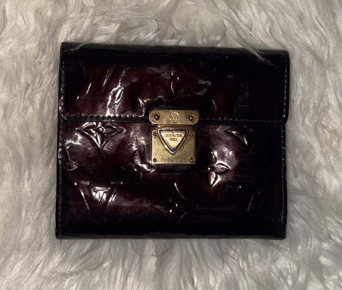 Louis Vuitton Louis Vuitton Amarante Vernis Trifold Wallet Size ONE SIZE - 1 Thumbnail