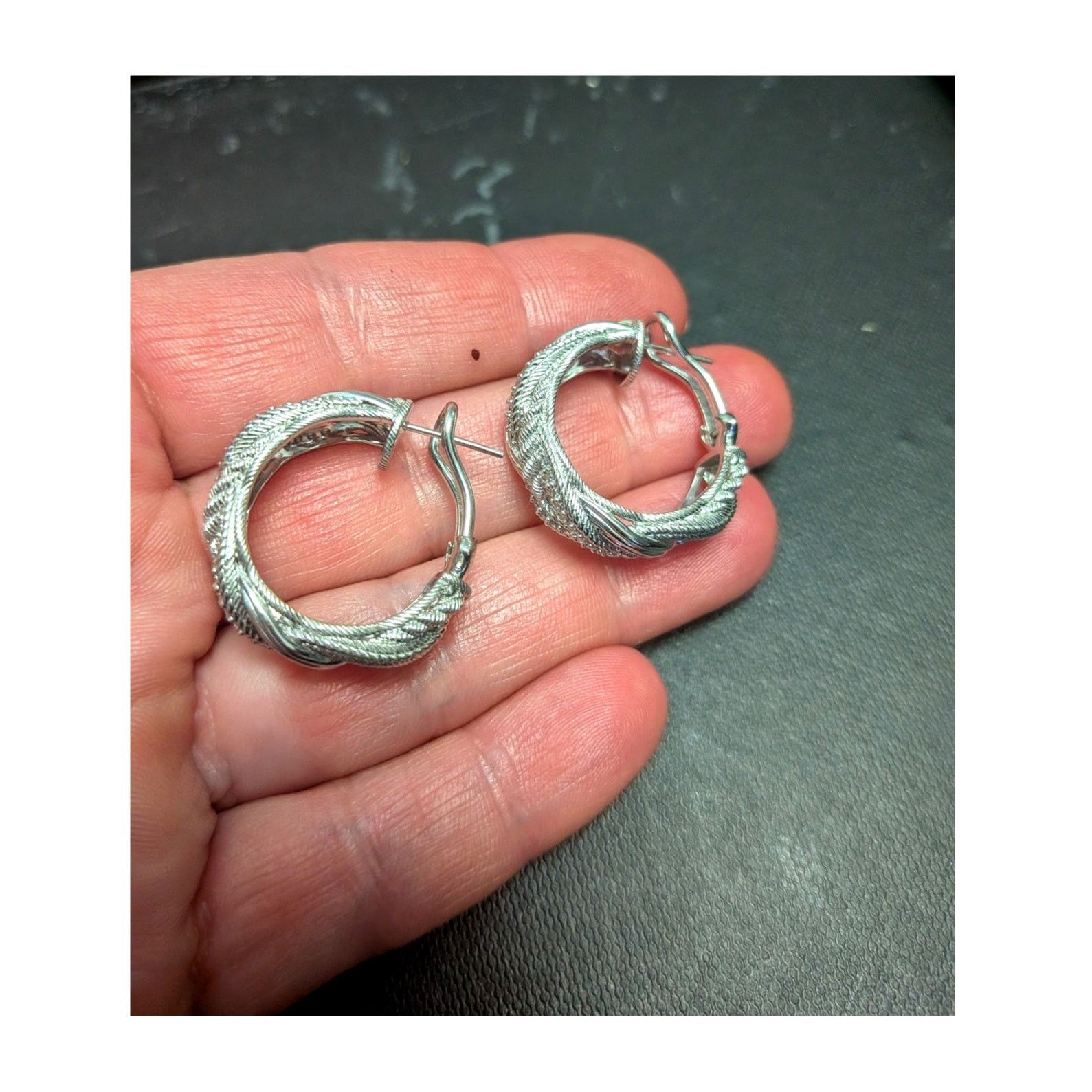Judith Ripka Judith Ripka 925 Sterling Silver CZ Hoop Earrings 1in Size ONE SIZE - 7 Thumbnail