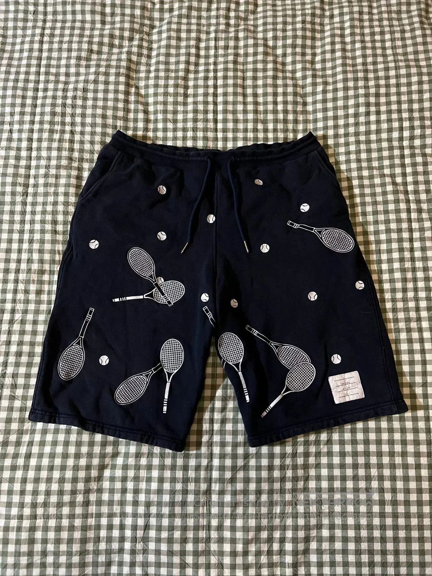 Thom Browne thom browne embroidered tennis casual shorts. Size US 34 / EU 50 - 1 Thumbnail