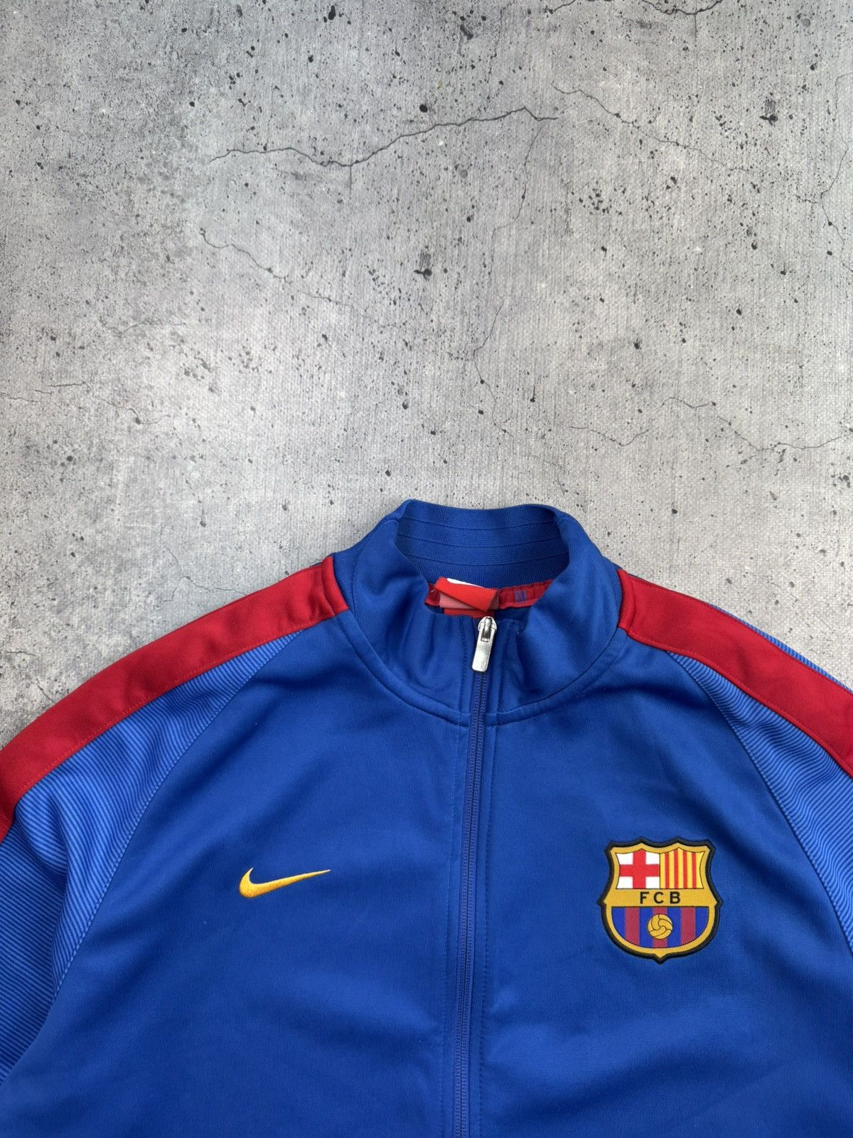 Nike Vintage Nike Barcelona Track Jacket Soccer Football Y2K Size US XL / EU 56 / 4 - 2 Thumbnail
