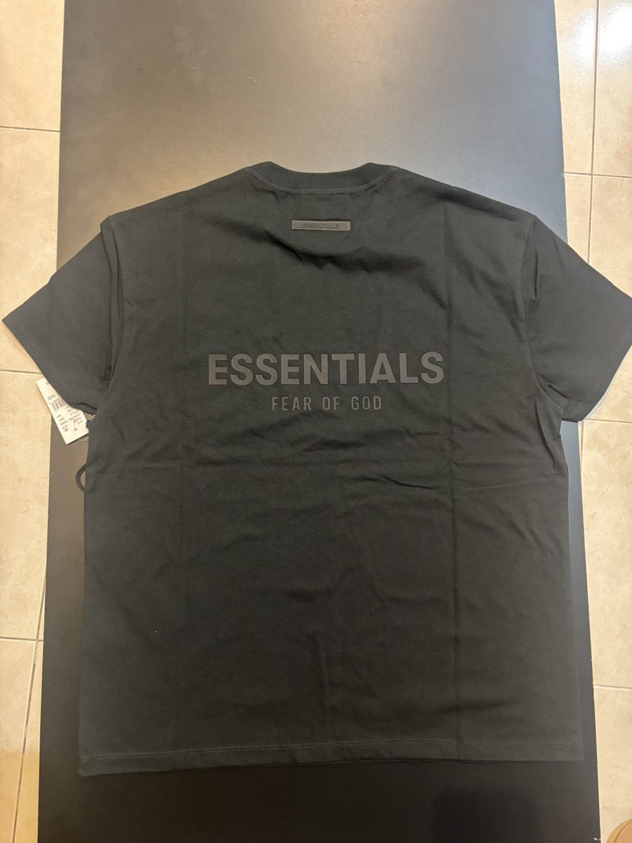 Fear of God Fear of God Essentials Black T-Shirt - XSS Size US XXS / EU 40 - 1 Thumbnail