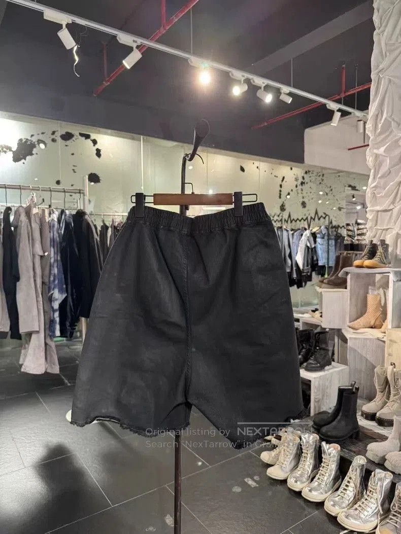 Rick Owens Rick Owens Black Denim Shorts. Size US 34 / EU 50 - 2 Thumbnail