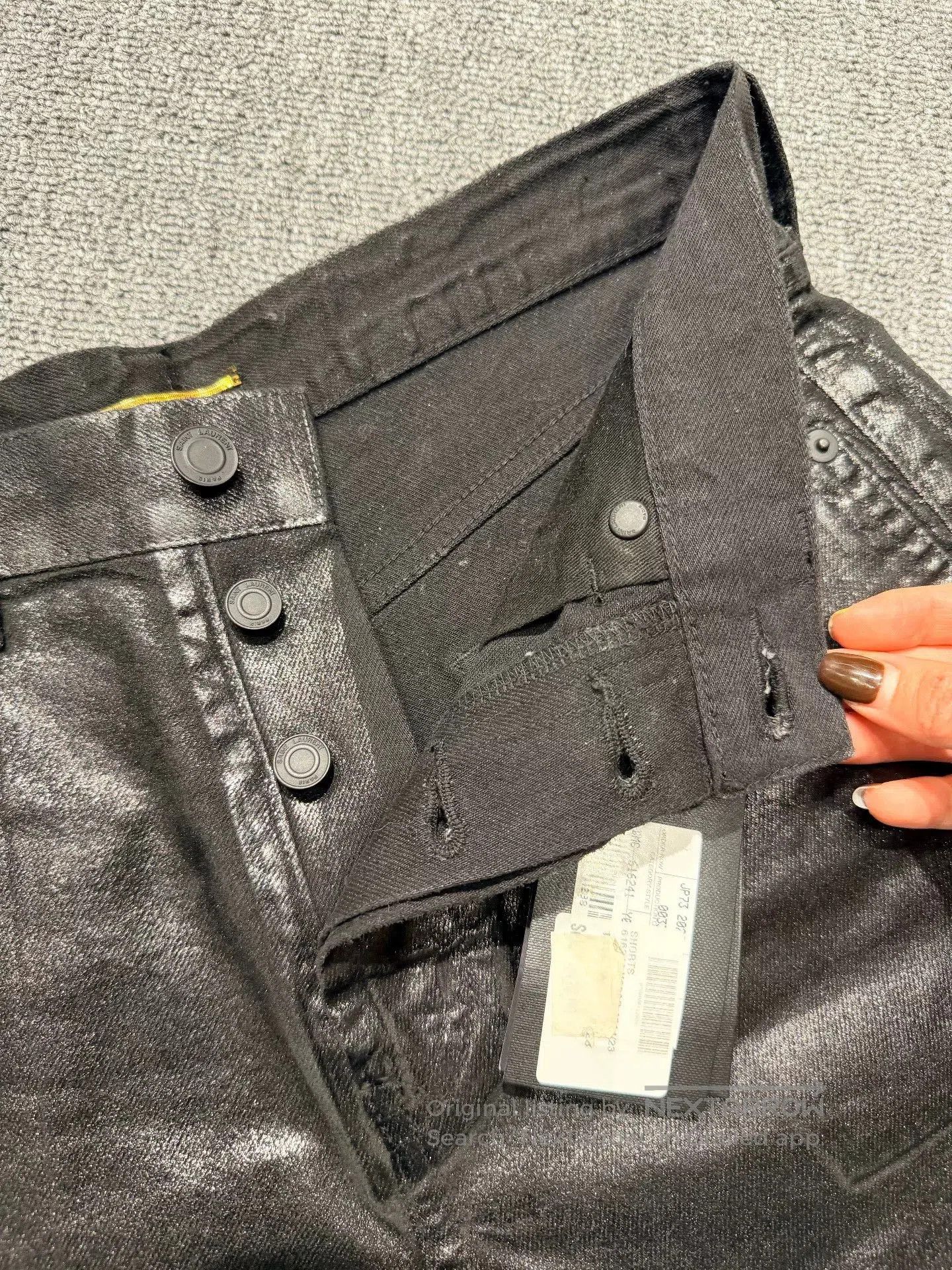 Saint Laurent Paris Saint Laurent High-Waist Leather Shorts. Size 28" / US 6 / IT 42 - 4 Thumbnail