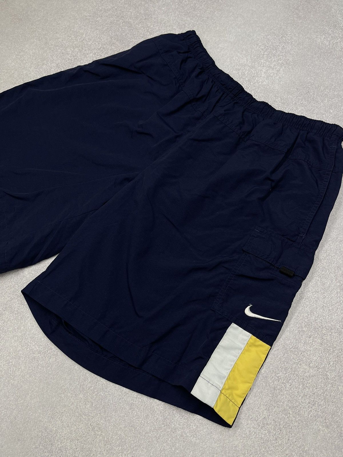 Nike × Nike ACG × Vintage Rare Vintage Nike Cargo Shorts Navy Nylon Y2K Swoosh Size L Size US 34 / EU 50 - 6 Thumbnail