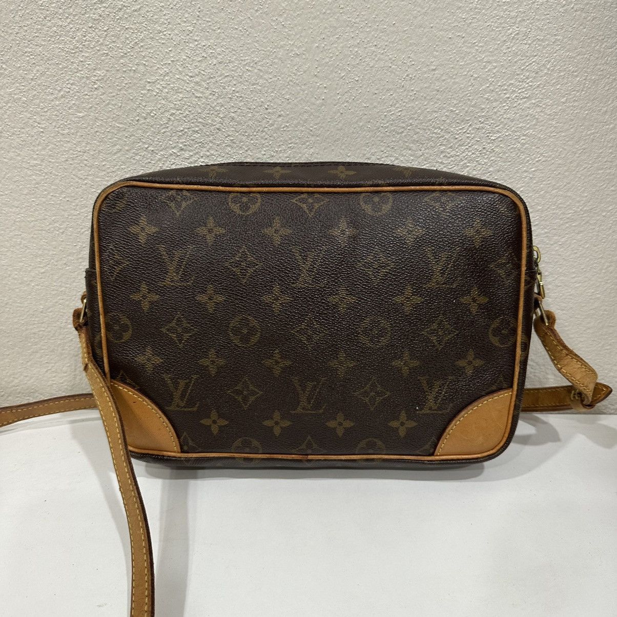 Louis Vuitton ‼️LASTDROP‼️ LOUIS VUITTON MONOGRAM TROCADERO 27 SHOULDER BAG Size ONE SIZE - 3 Thumbnail
