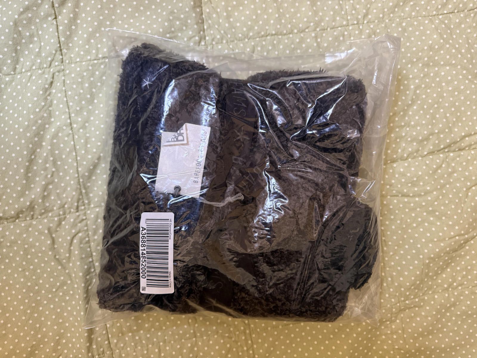 Other Barefoot Dreams CozyChic Dark Beanie and Scarf Set NWT Size ONE SIZE - 1 Preview