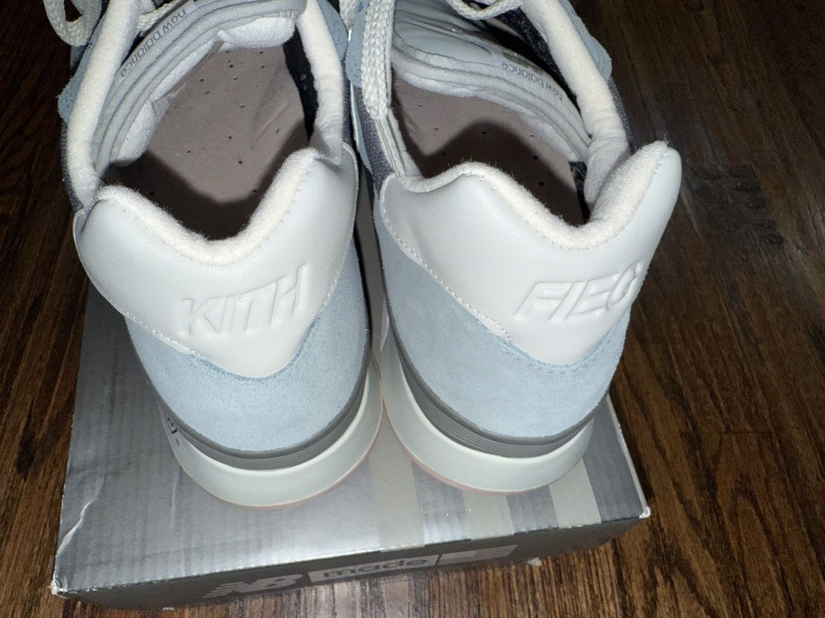 Kith × New Balance KITH x New Balance 1300 'Mauve Sole' Ronnie Fieg US 11 Size US 11 / EU 44 - 5 Thumbnail