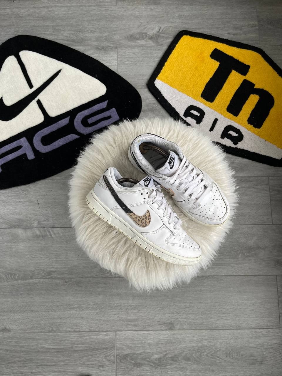 dunk low white leopard