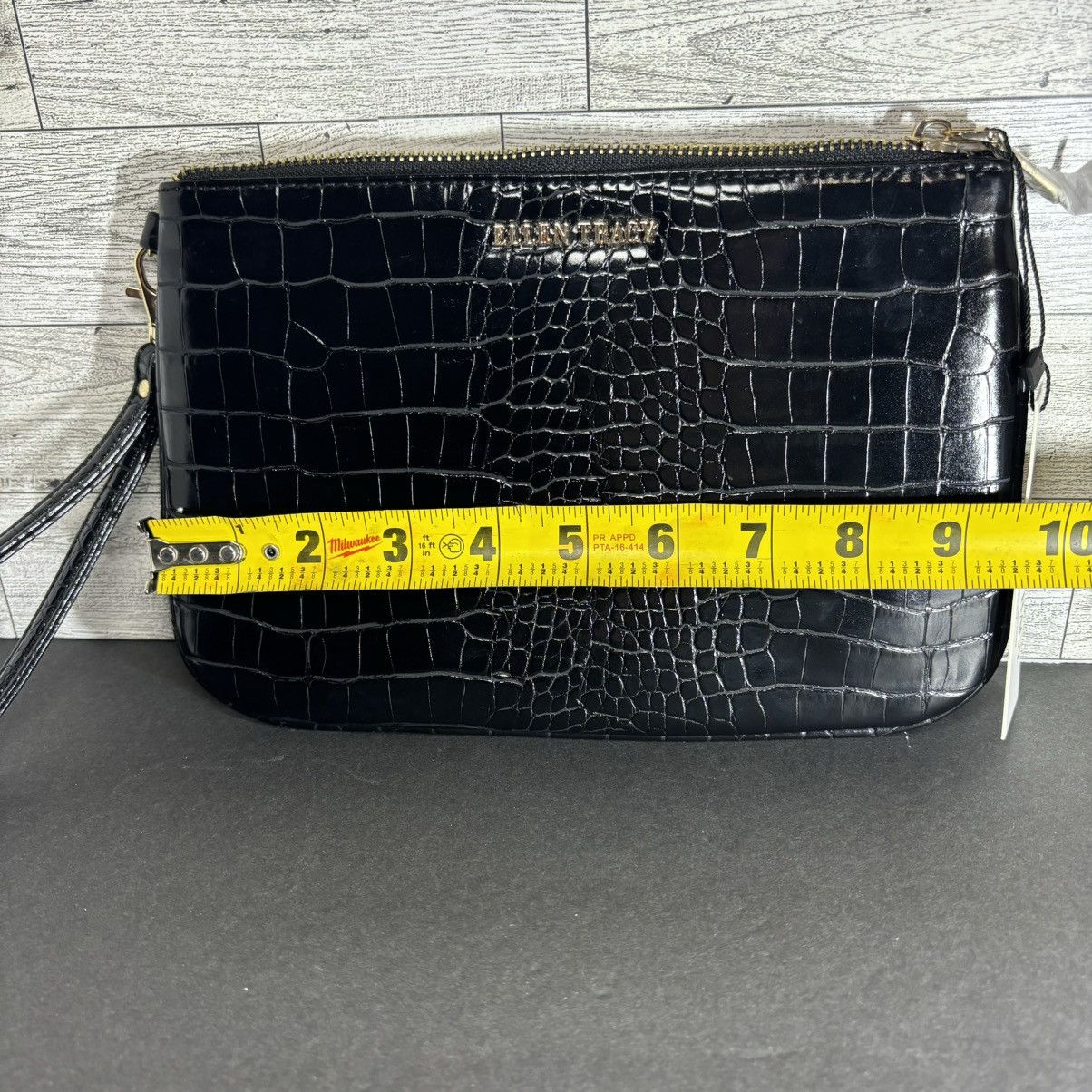 Ellen Tracy Ellen Tracey The Croco collection Wristlet NWT Size ONE SIZE - 10 Thumbnail
