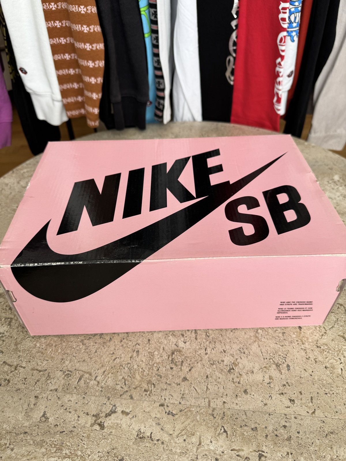 Nike SB Nike SB Dunk Low Staple Panda Pigeon Size US 10.5 / EU 43-44 - 23 Thumbnail