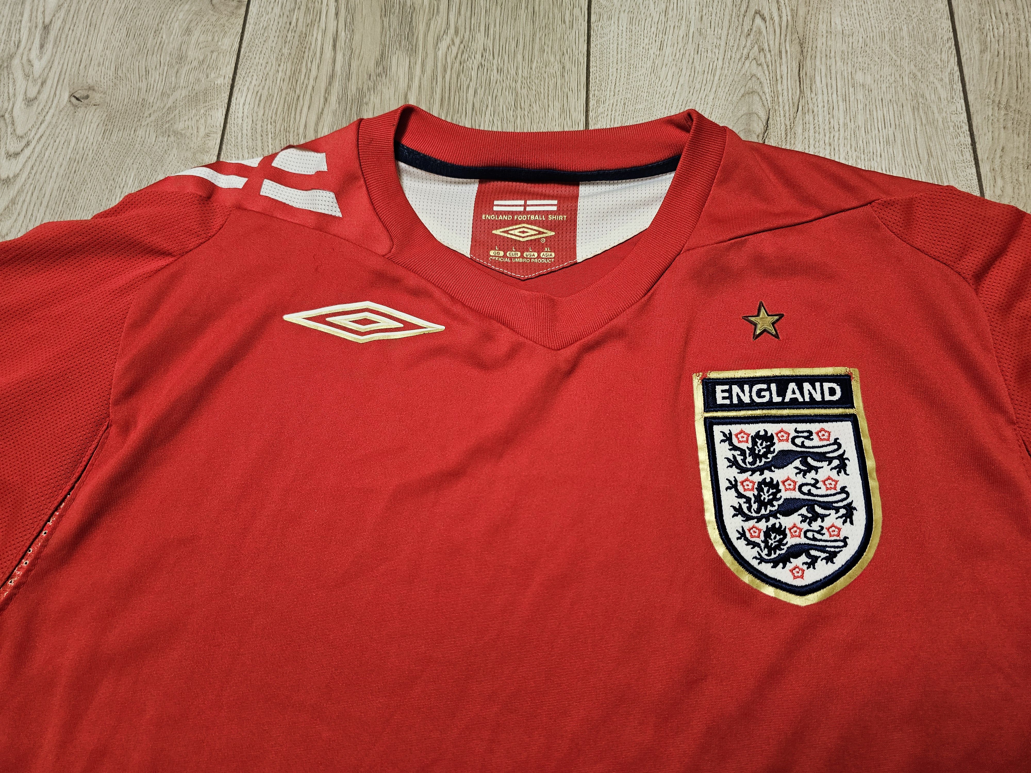 All Sport × Umbro × Vintage ENGLAND 2006 2008 AWAY FOOTBALL SHIRT SOCCER JERSEY Size US L / EU 52-54 / 3 - 3 Thumbnail