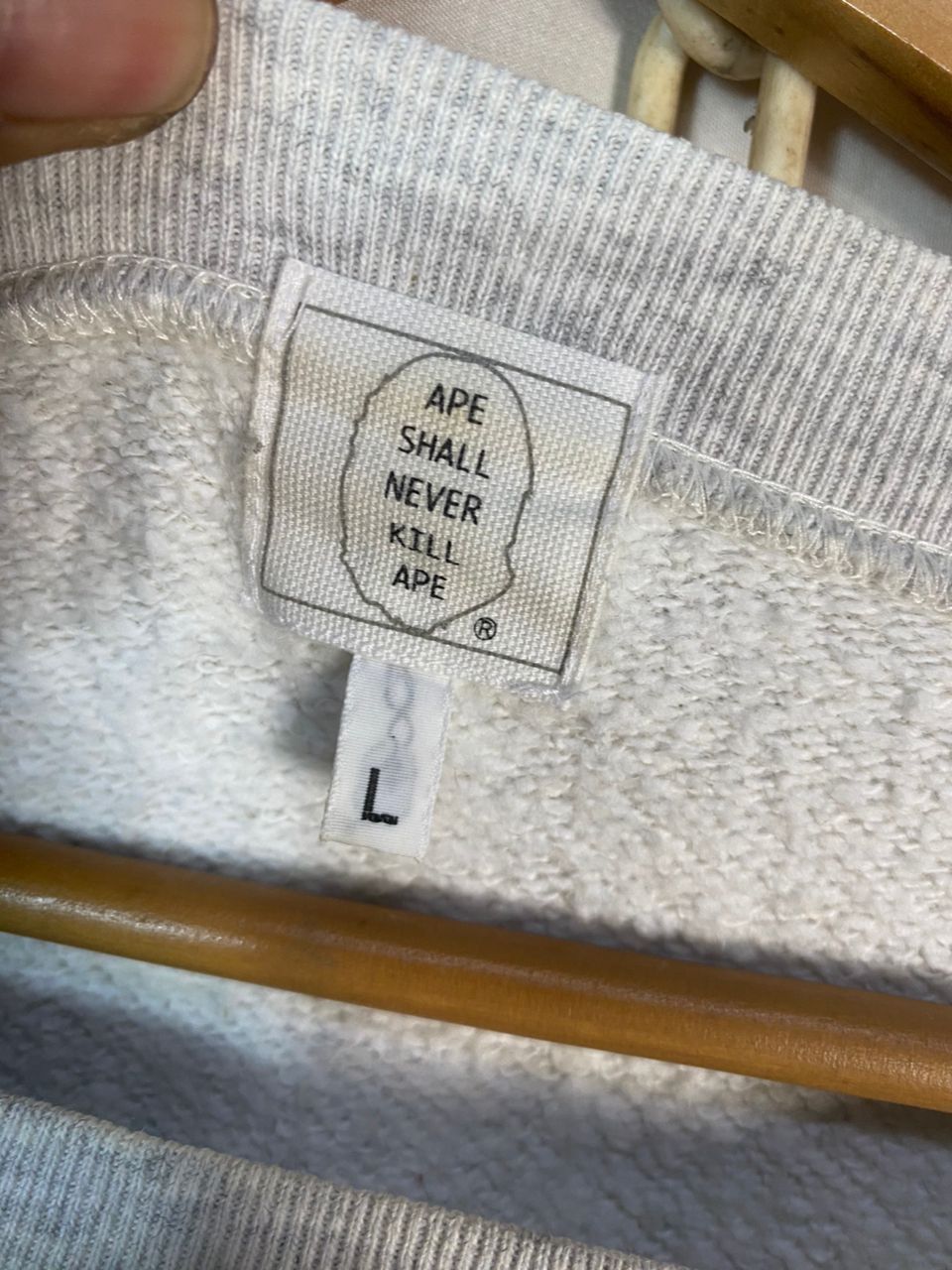 Bape Vintage bathing Ape sweatshirt Size US L / EU 52-54 / 3 - 5 Thumbnail
