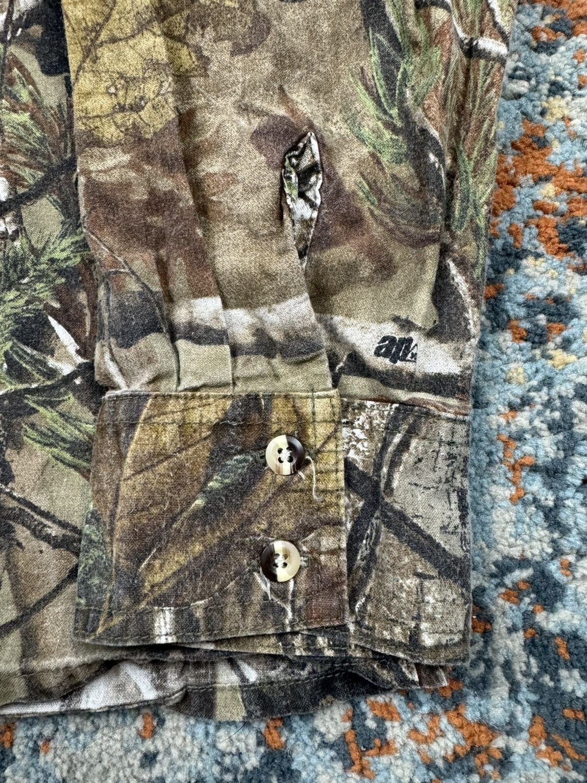 Realtree × Vintage Vintage 90s Realtree camo hunting button up shirt Size L / US 10 / IT 46 - 10 Thumbnail