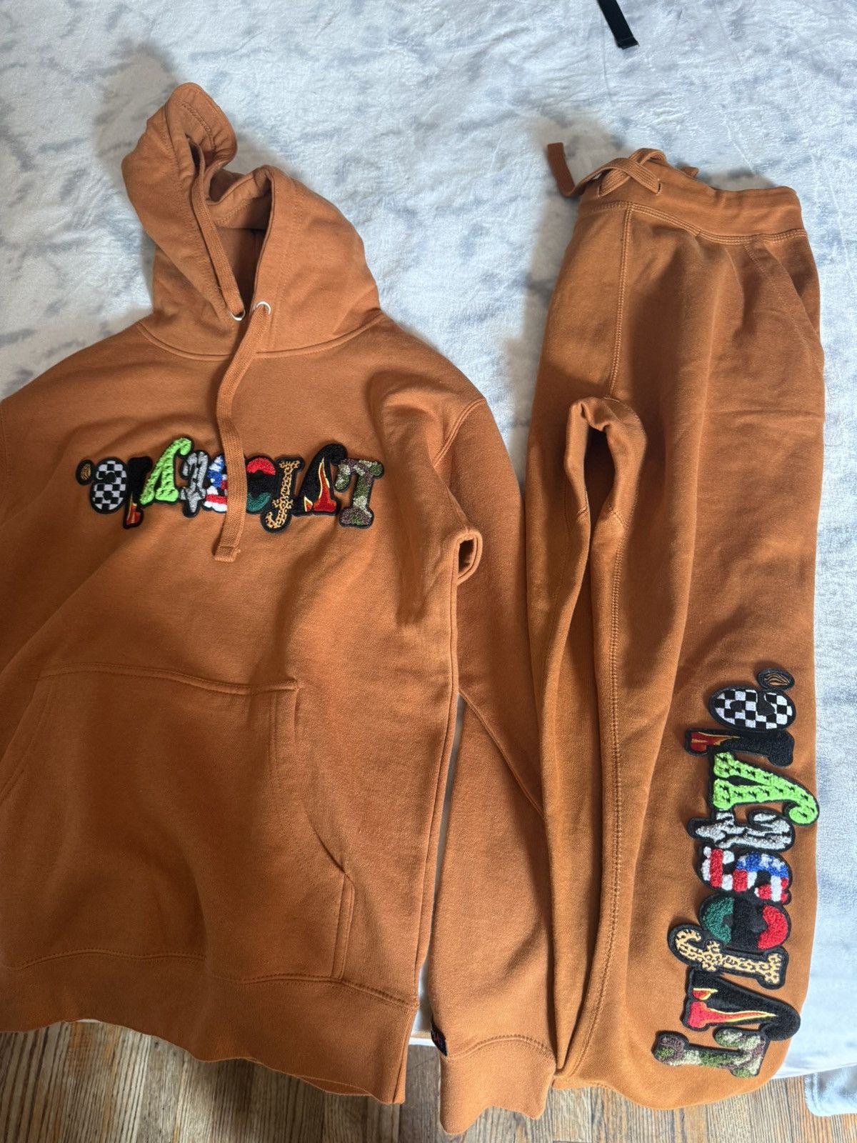 Other LyfeStyle Sweatsuit bundle Size US M / EU 48-50 / 2 - 3 Thumbnail